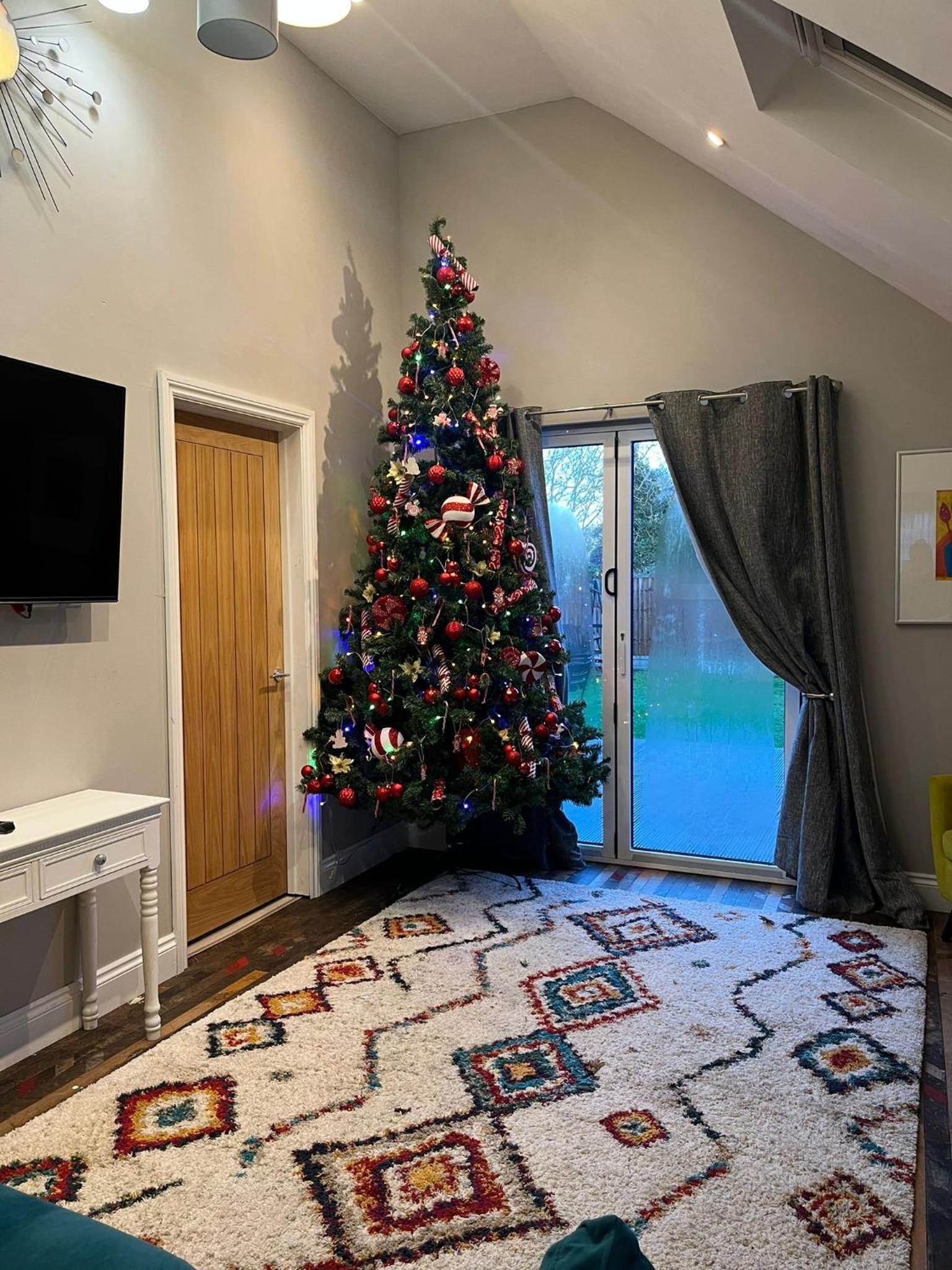 Three-Bedroom House - Photo 35