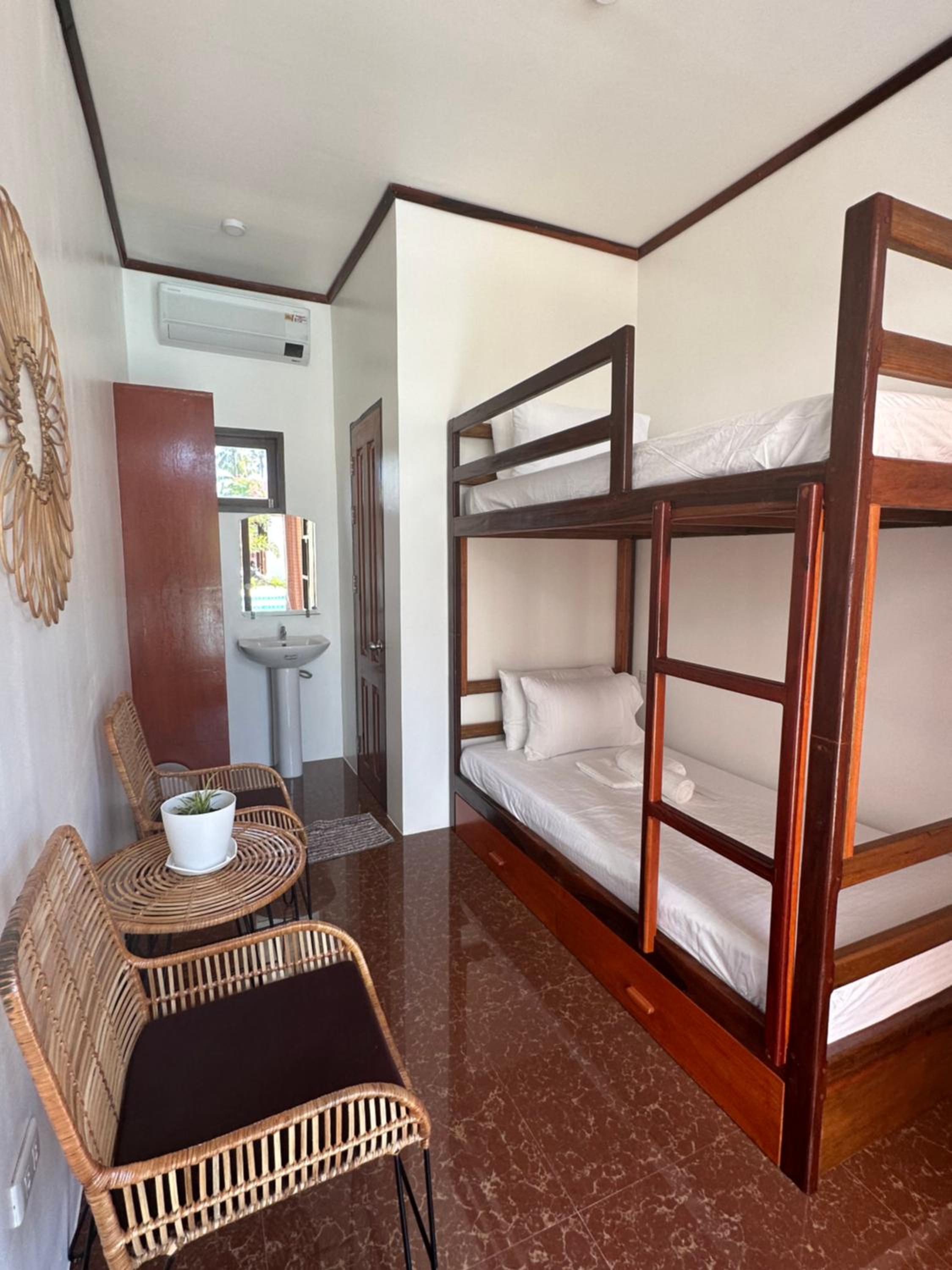 Twin Room with Private Bathroom