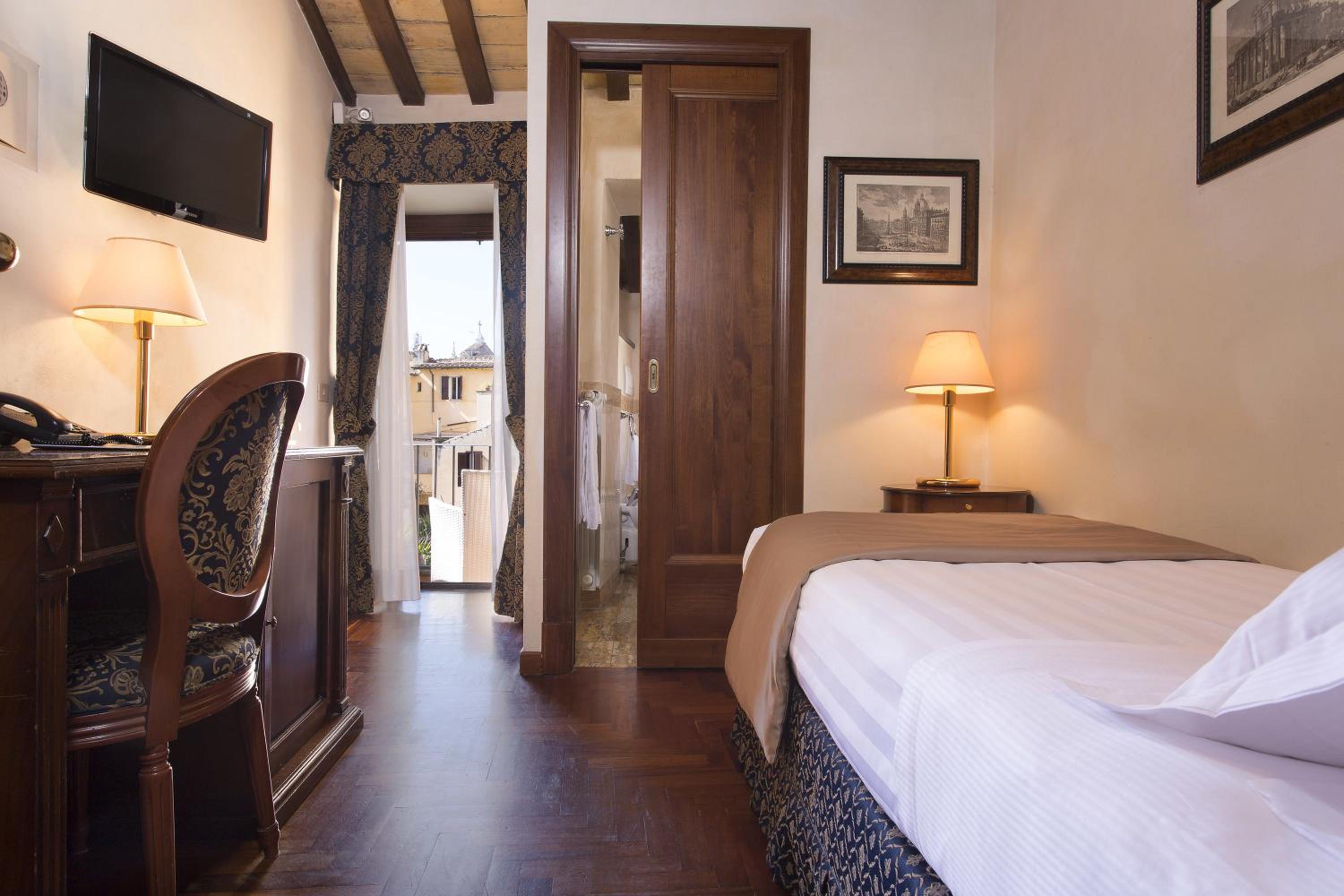 Superior Single Room with Balcony photo 1