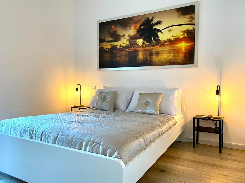 One-Bedroom Apartment - Sea View