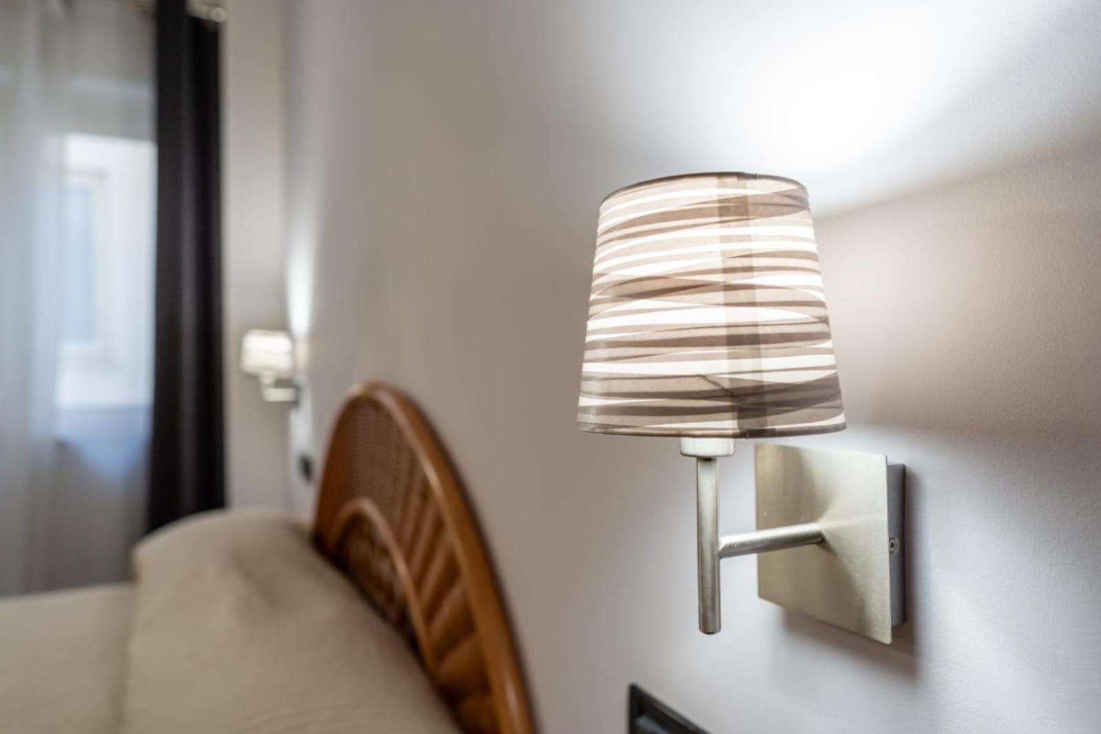 Standard Double Room - Photo 6