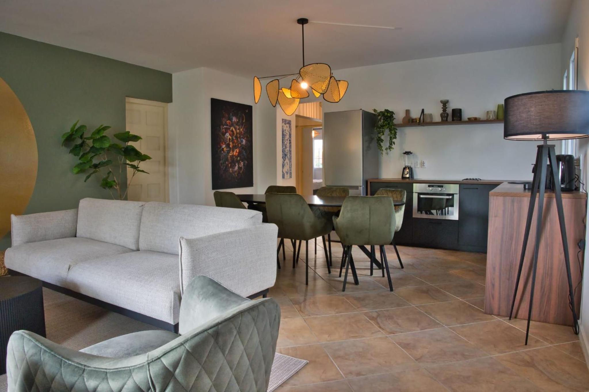 Three-Bedroom Apartment photo 1
