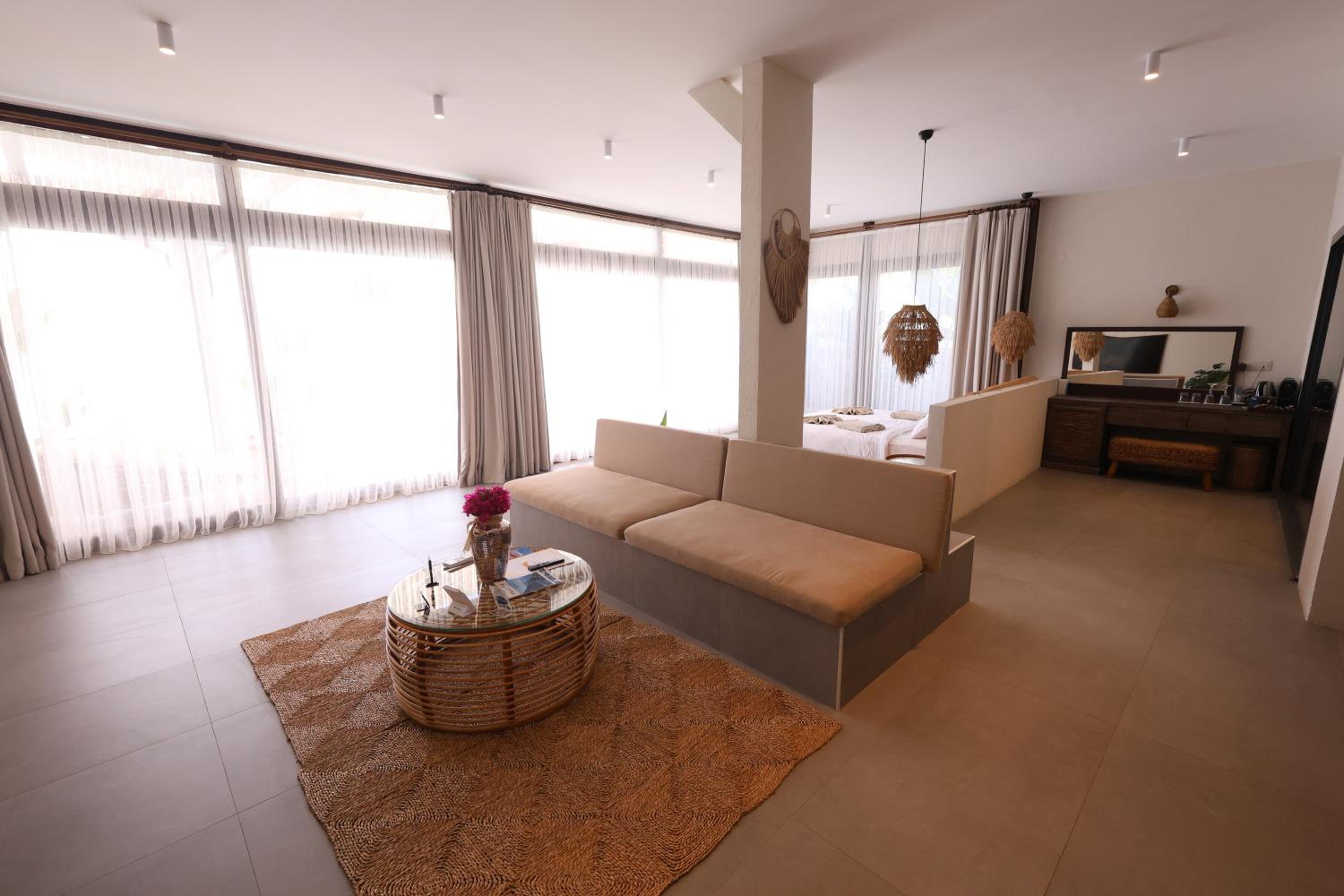 Venus Suite
