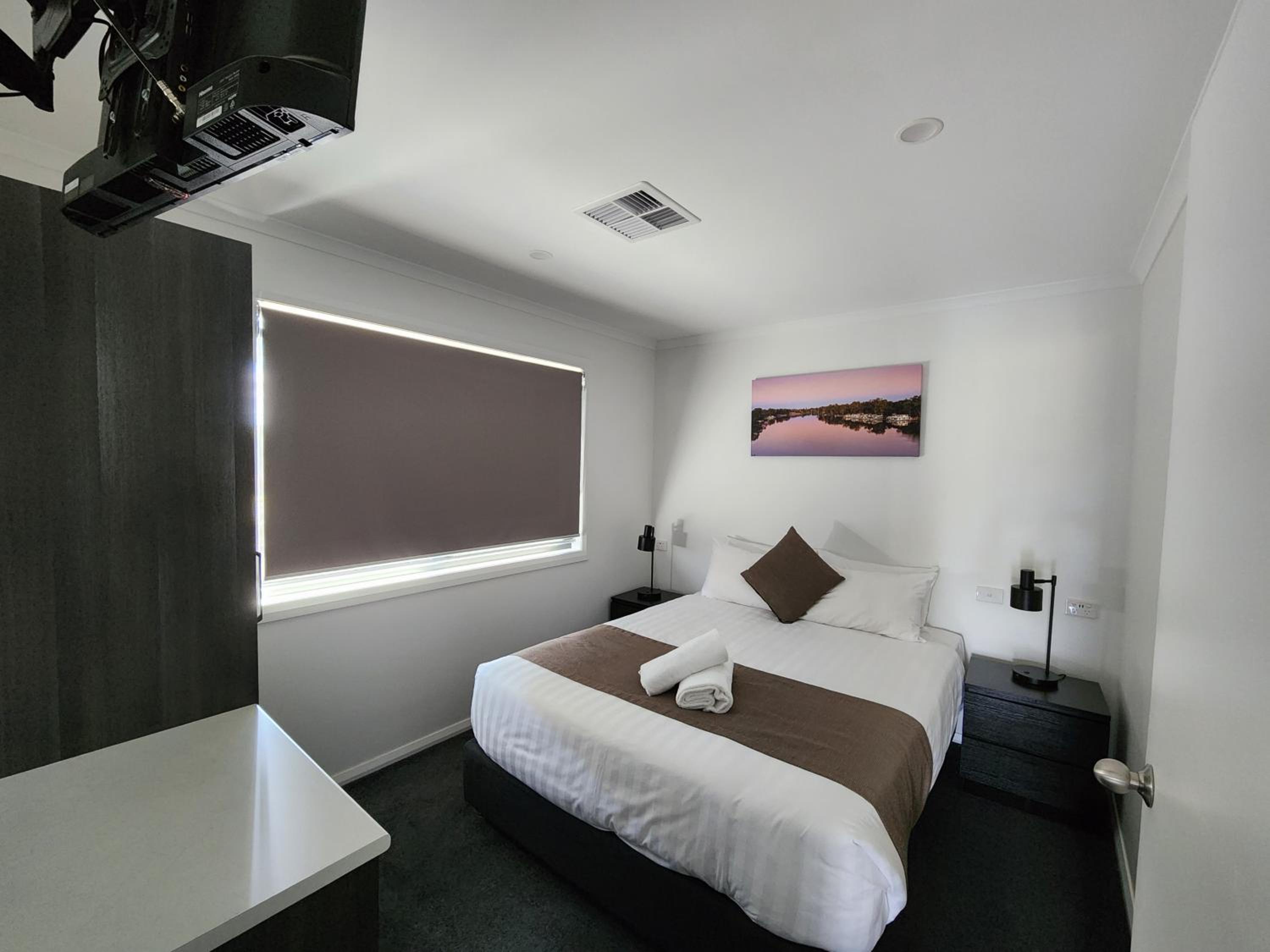 Deluxe Elevated Riverfront Cabin
