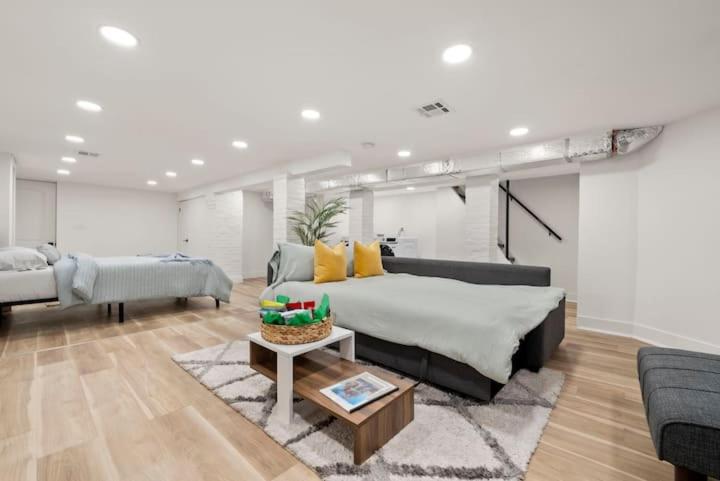 Three-Bedroom House photo 1