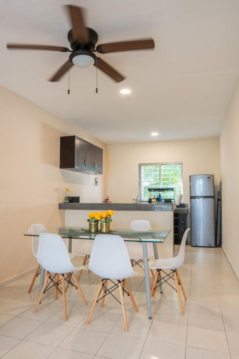 One-Bedroom House - Photo 39