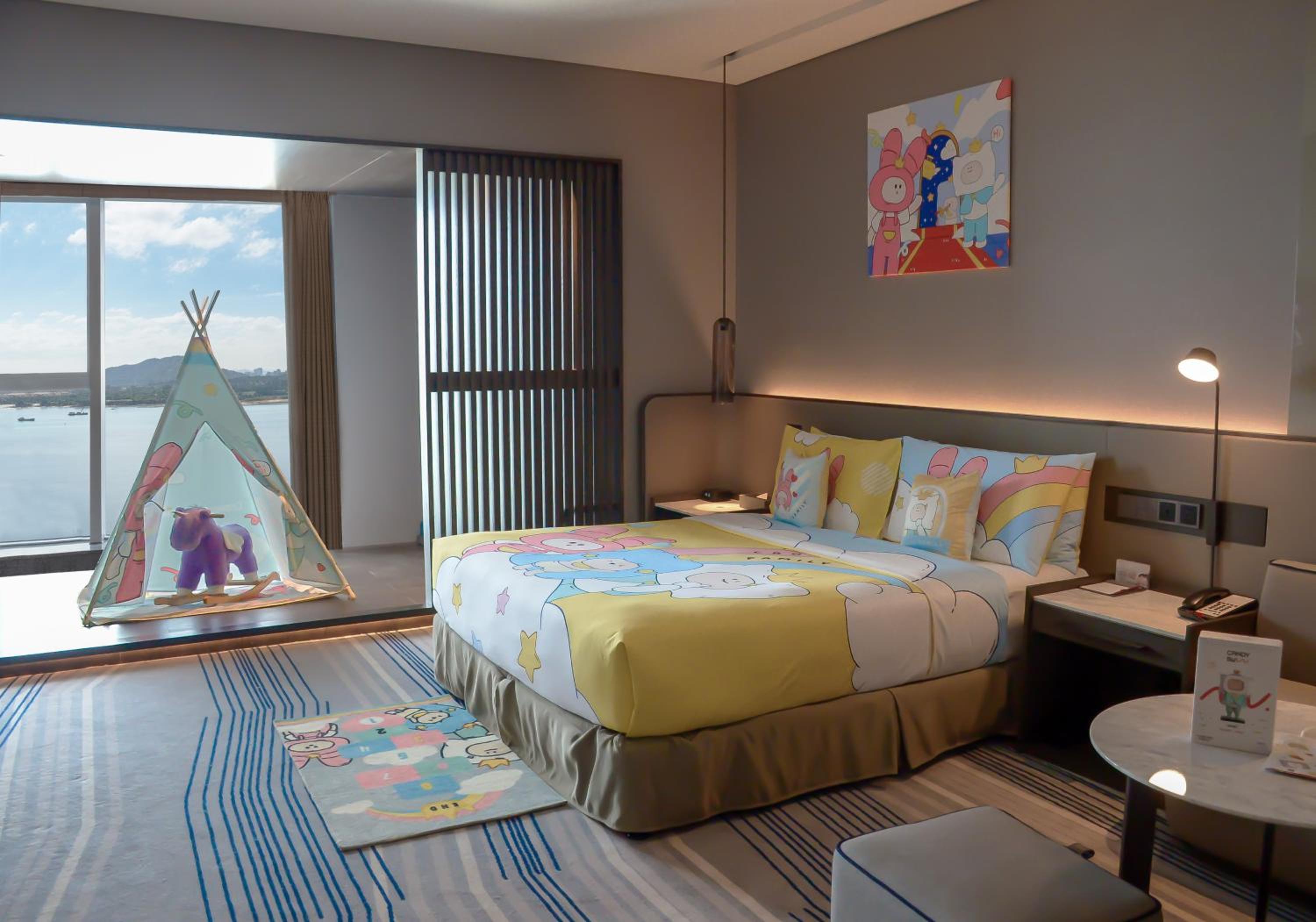 1 King Premium Kids Theme Seaview