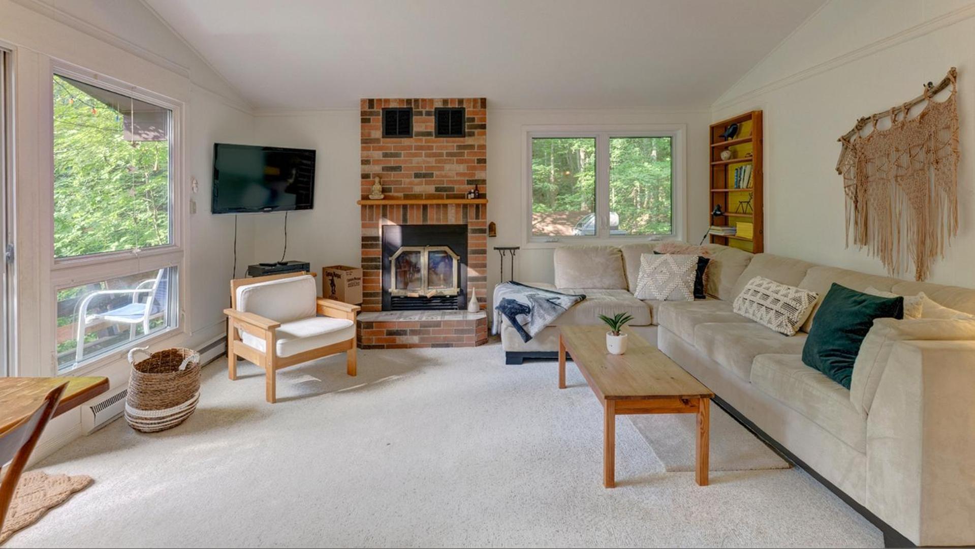 Three-Bedroom Chalet photo 1