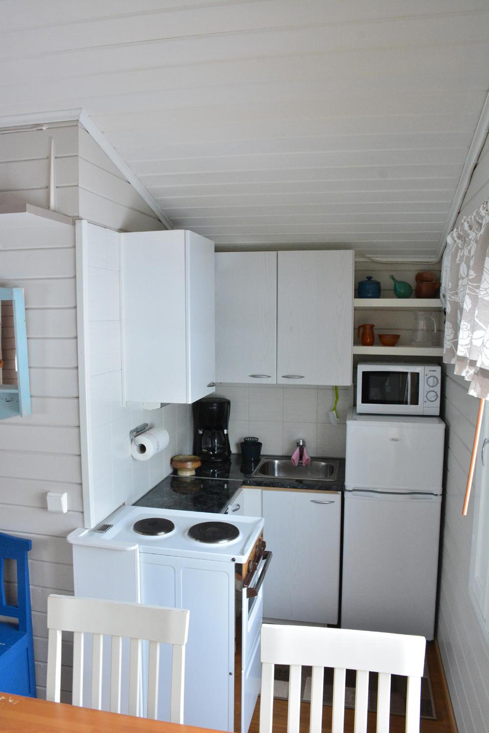 Bungalow with Patio - Karpalo  - Photo 26