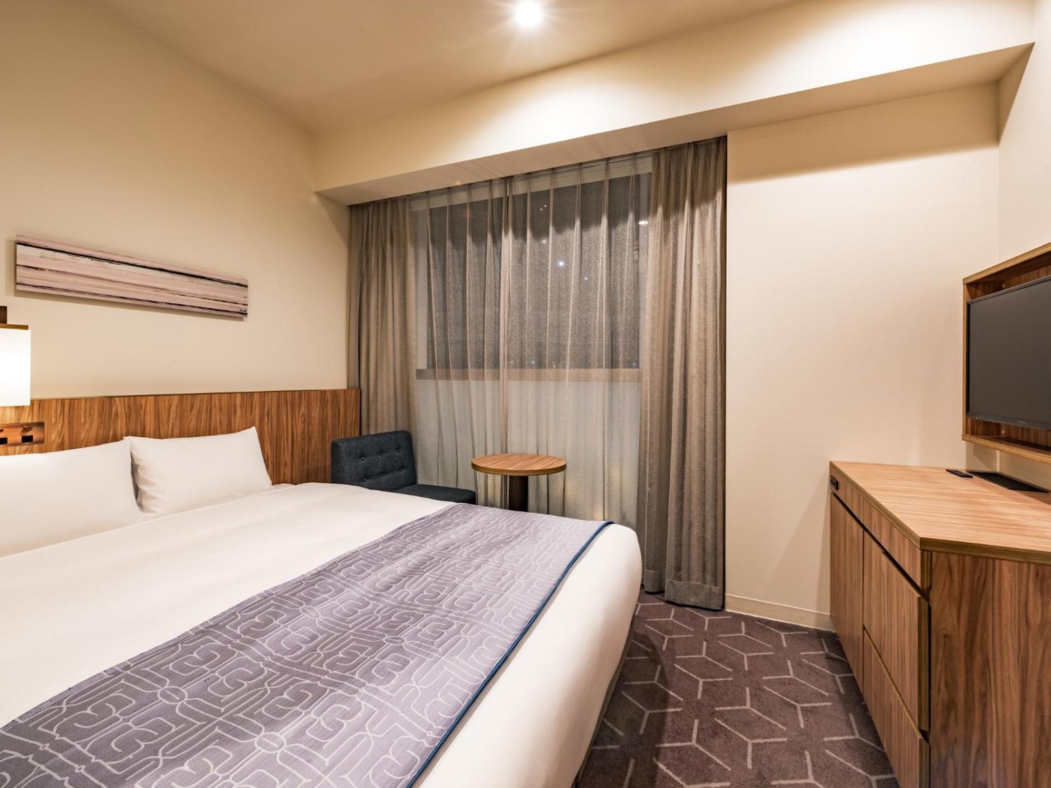 Renovated Double Room - Non-Smoking