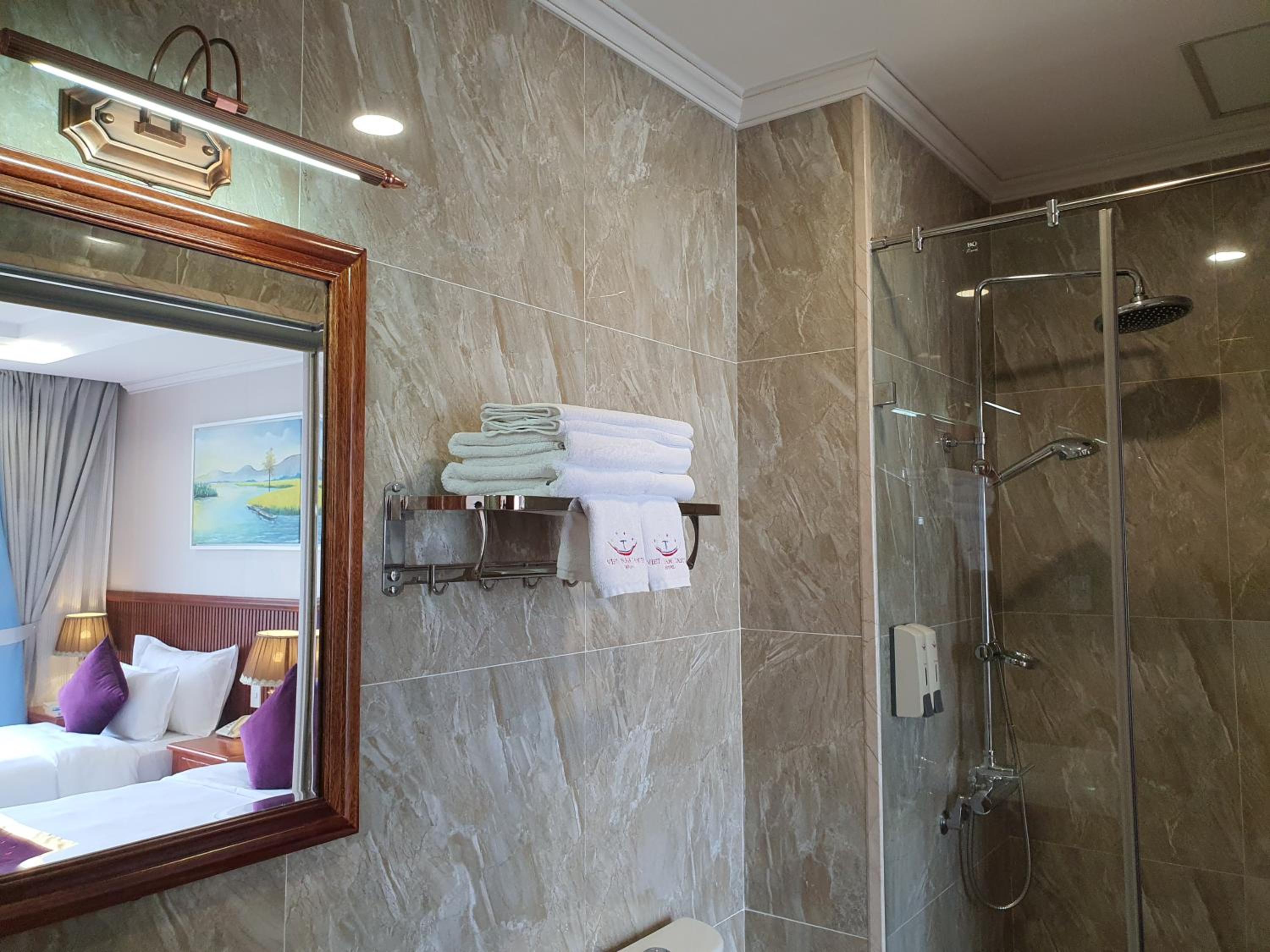 Deluxe Twin Room with Sea View photo 2