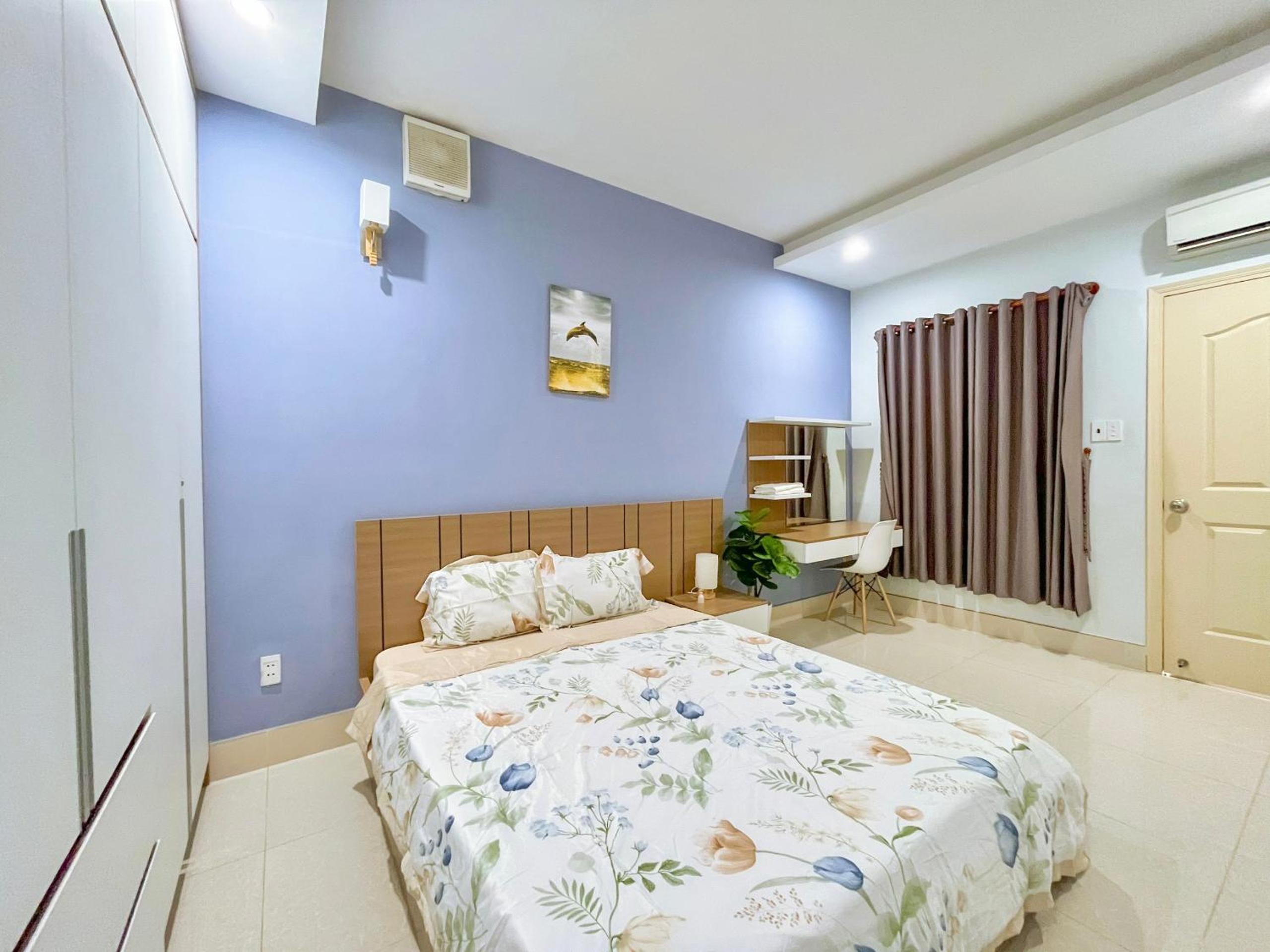 Apartment photo 1