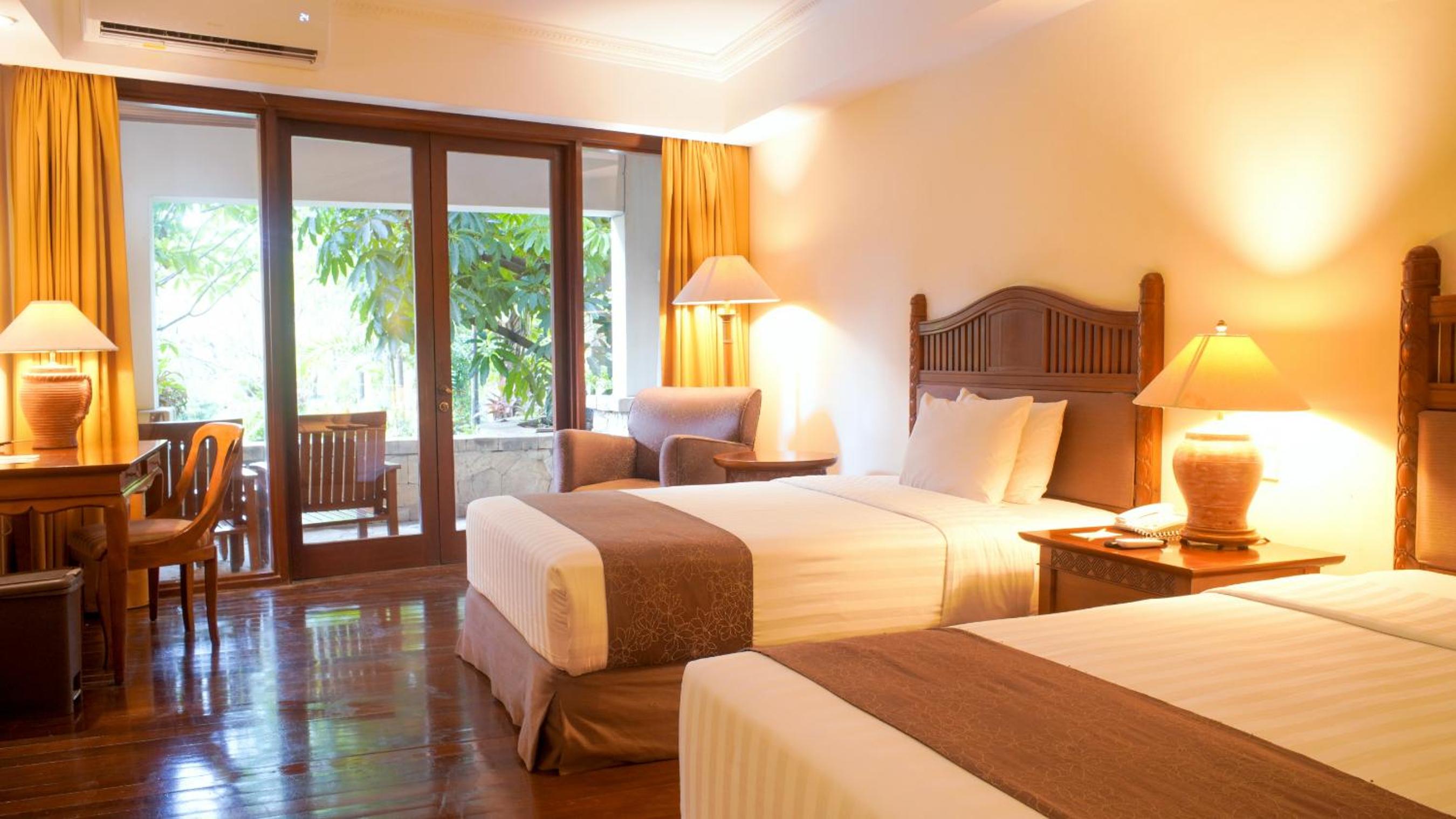 Executive Twin Room - Photo 7
