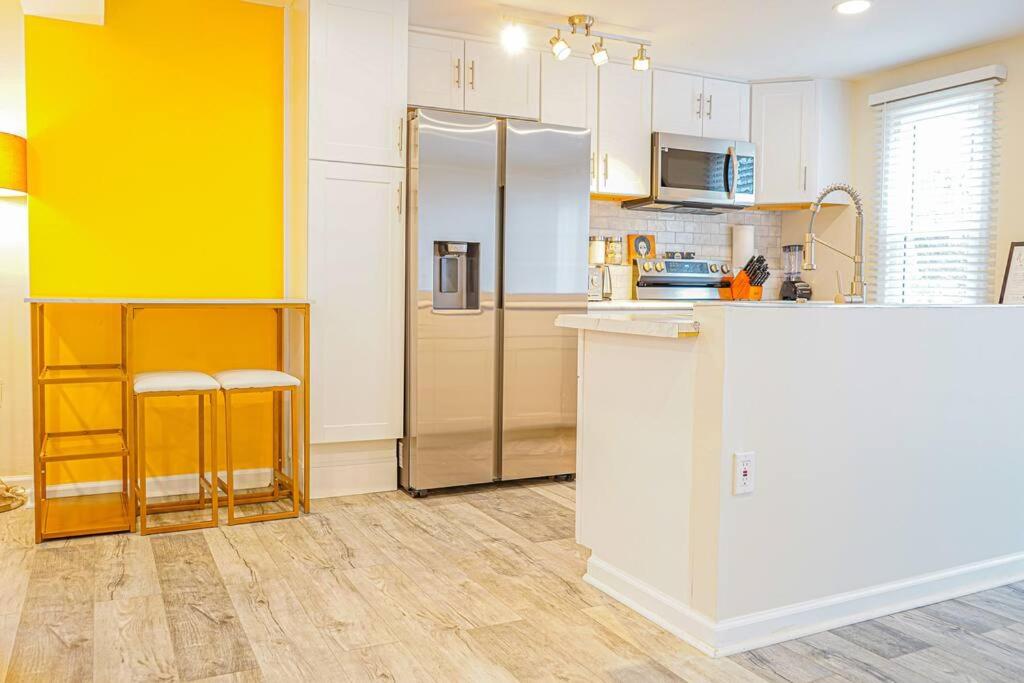 Three-Bedroom House photo 2