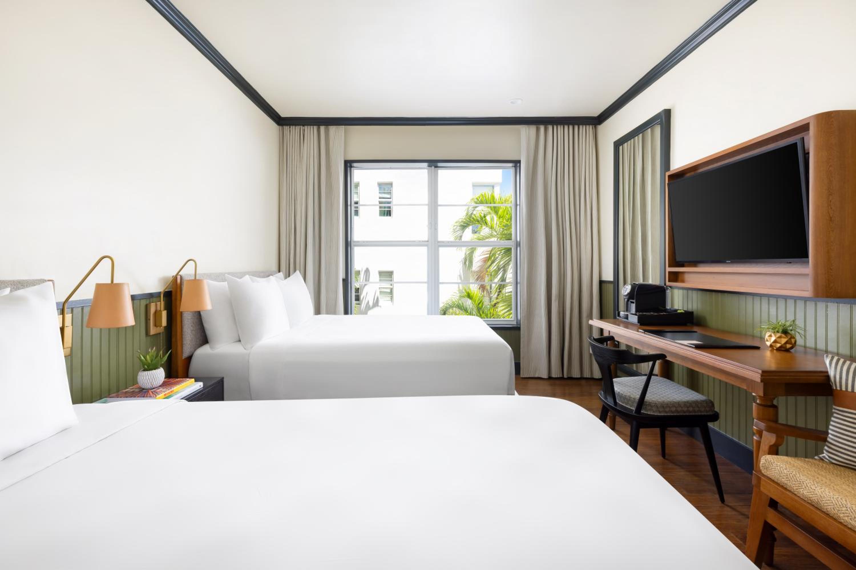 Classic Queen Room With 2 Queen Beds