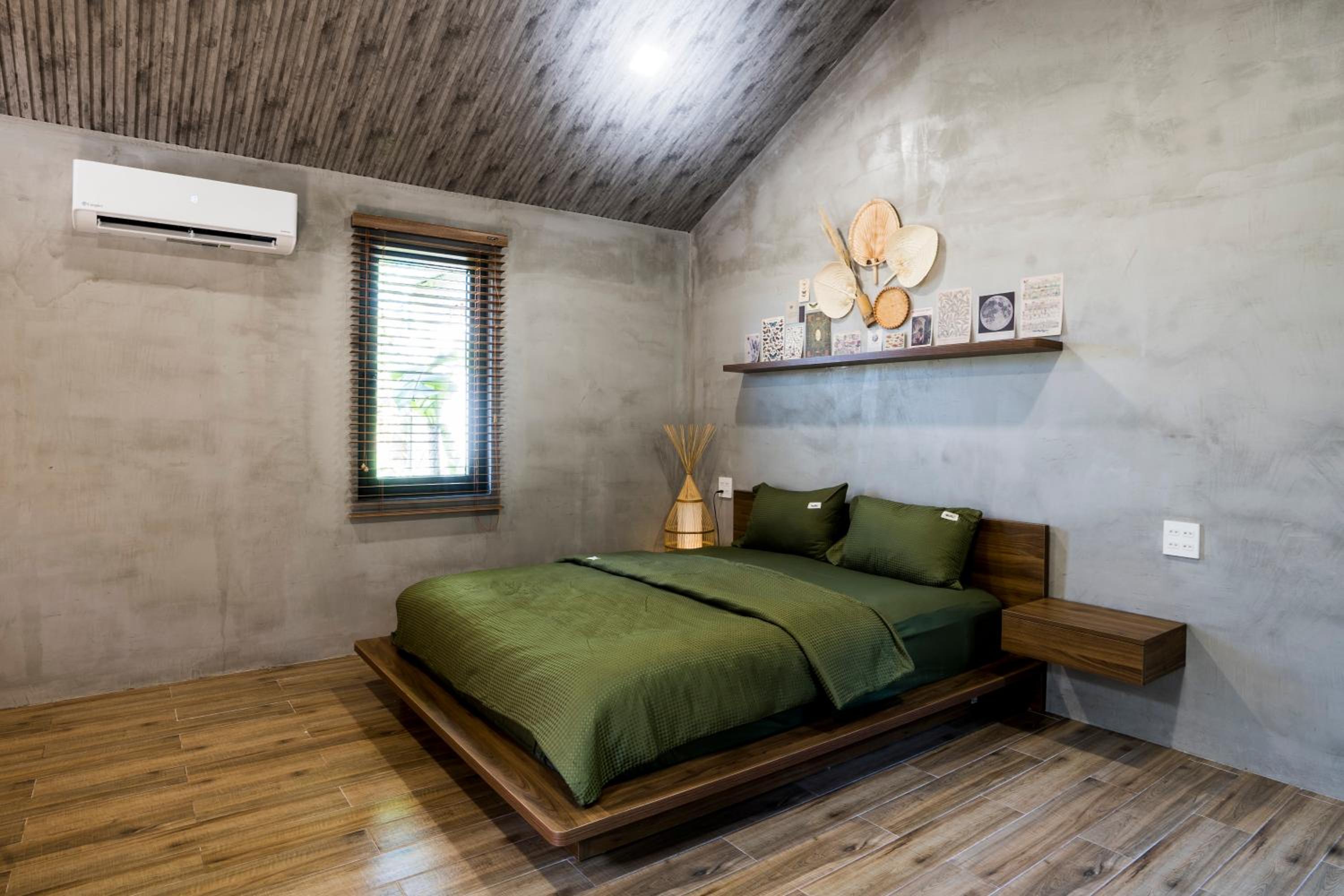 King Room with Garden View - Photo 28