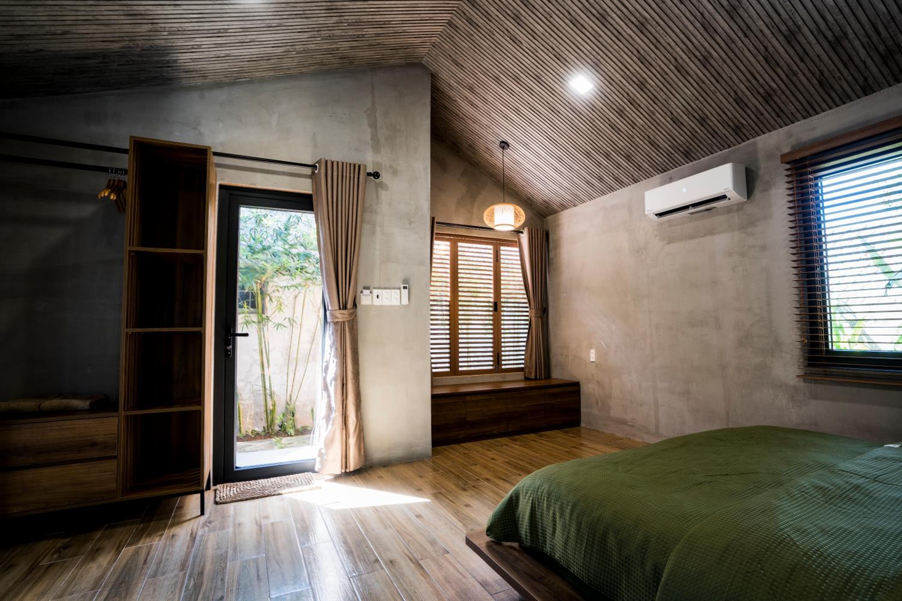 King Room with Garden View - Photo 21