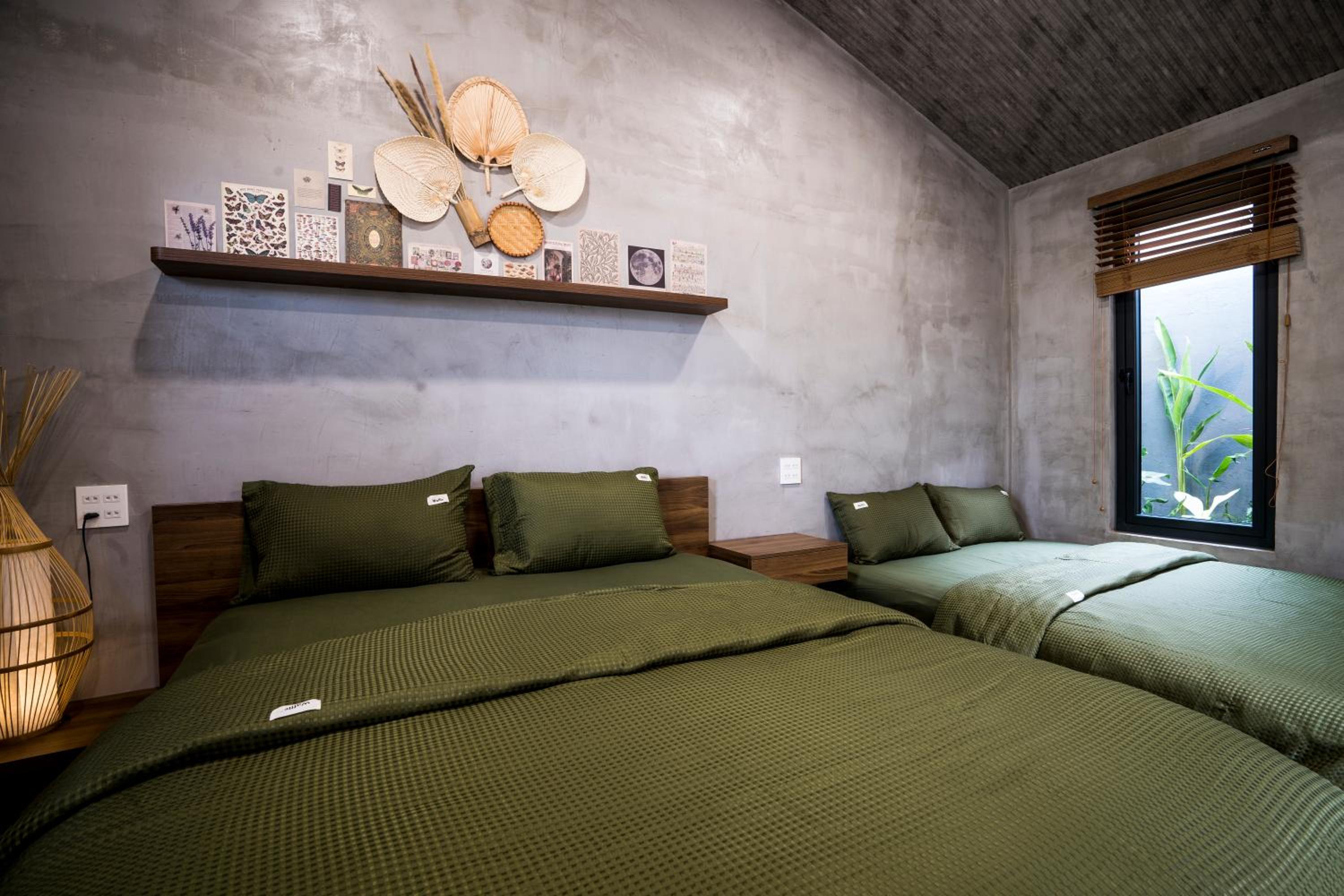 King Room with Garden View - Photo 23