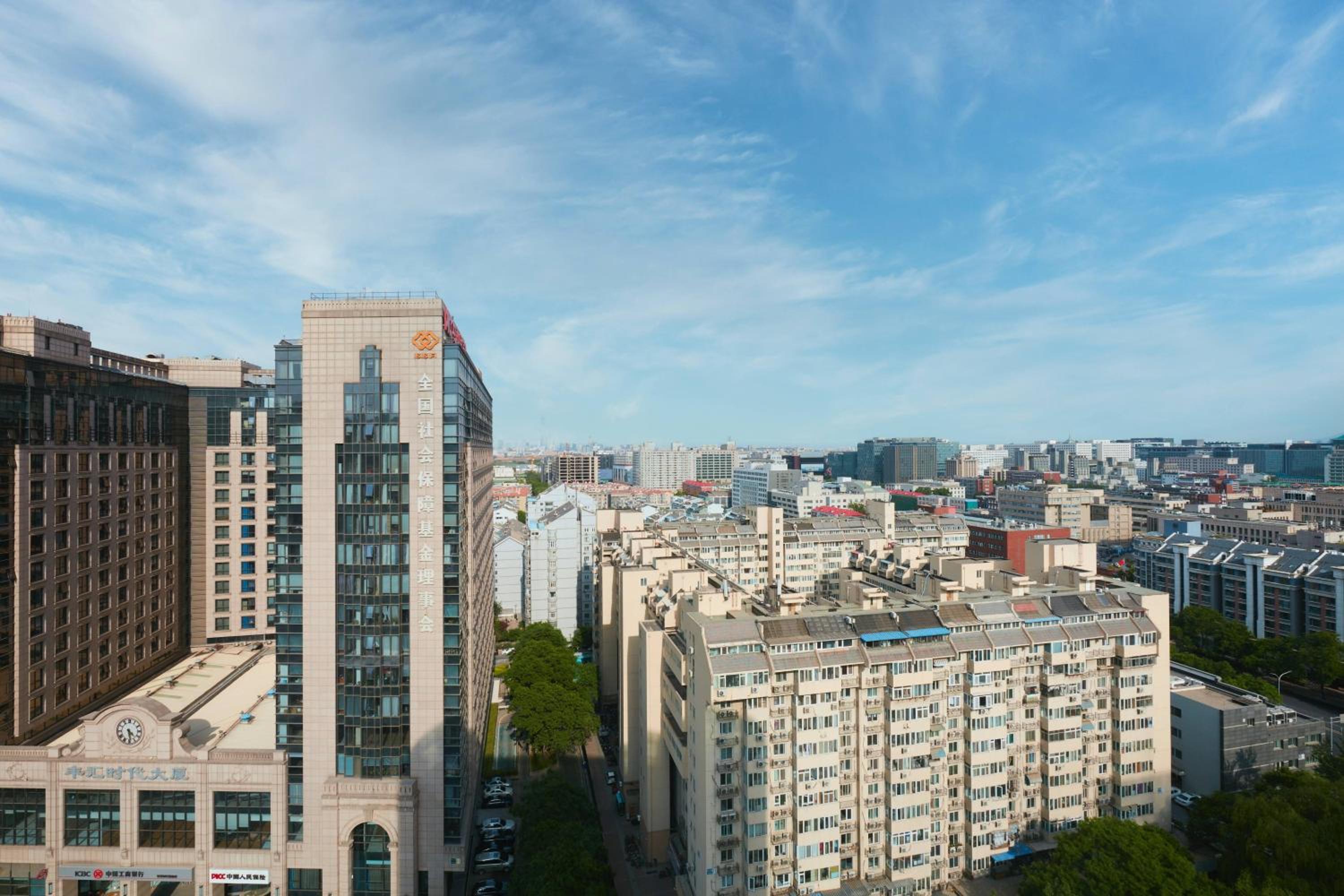 Premier Suite, 1 Bedroom Suite, 1 King, City view - Photo 5