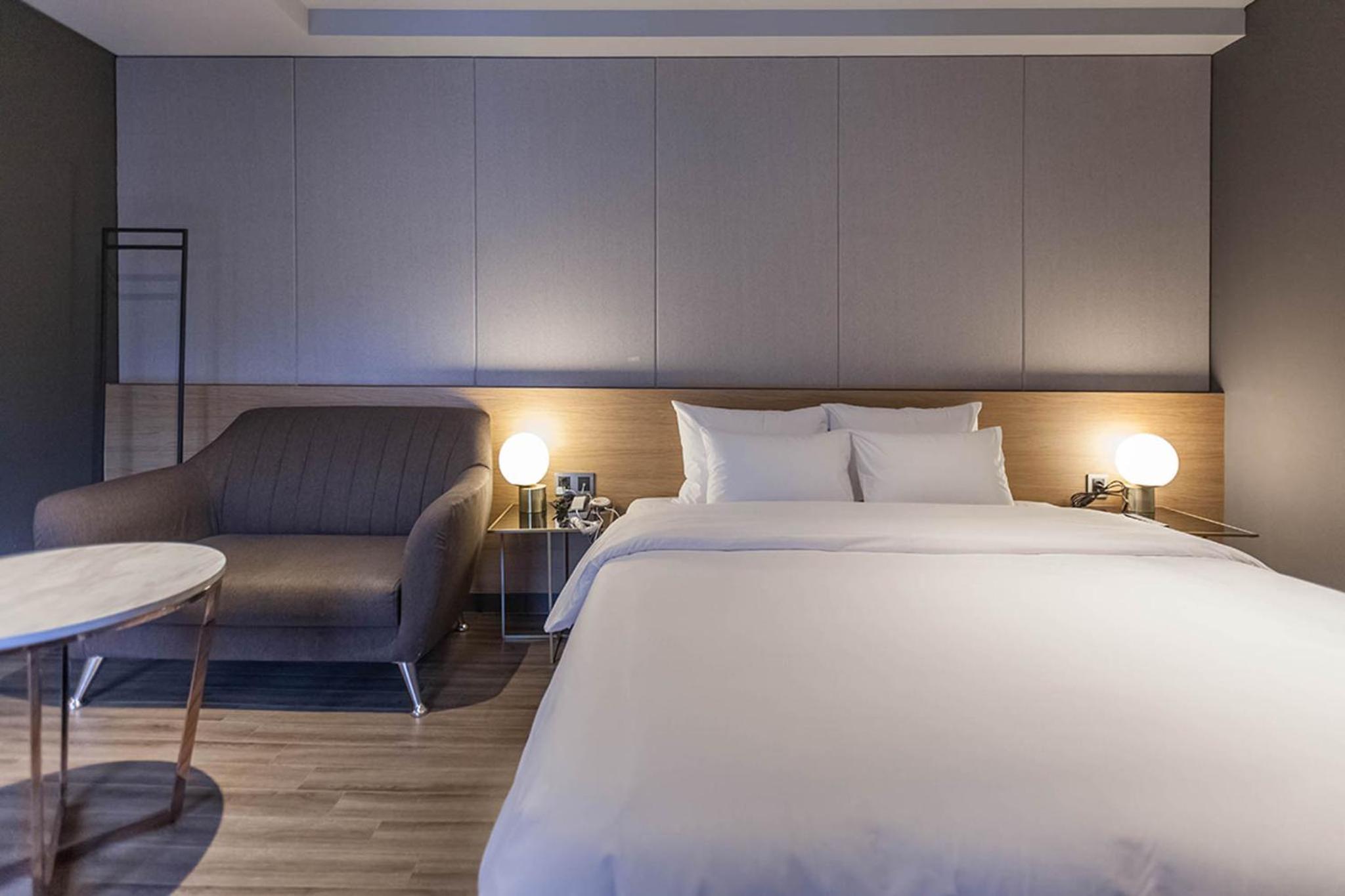 Premium Double Room - Photo 2