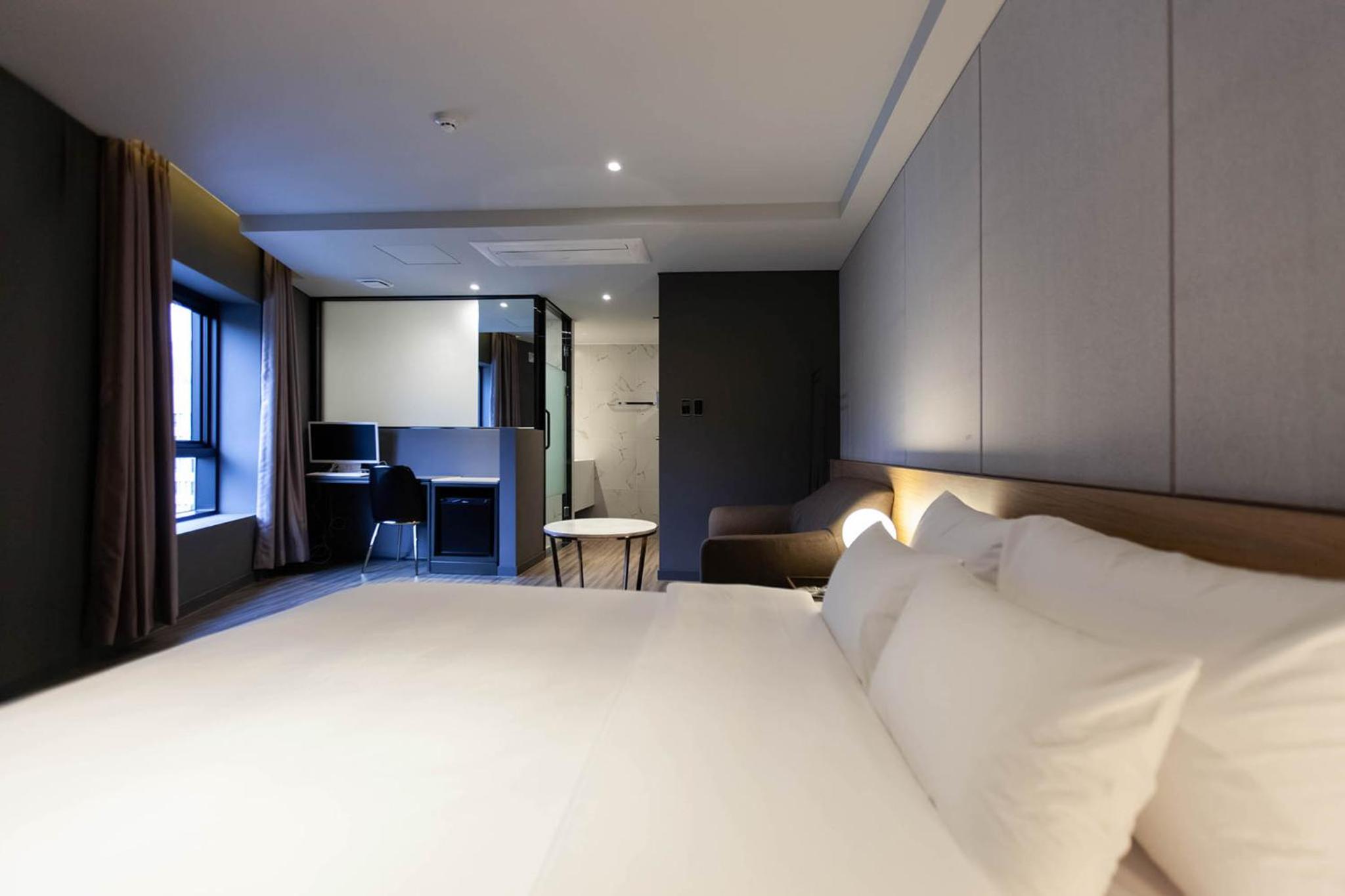 Premium Double Room - Photo 3