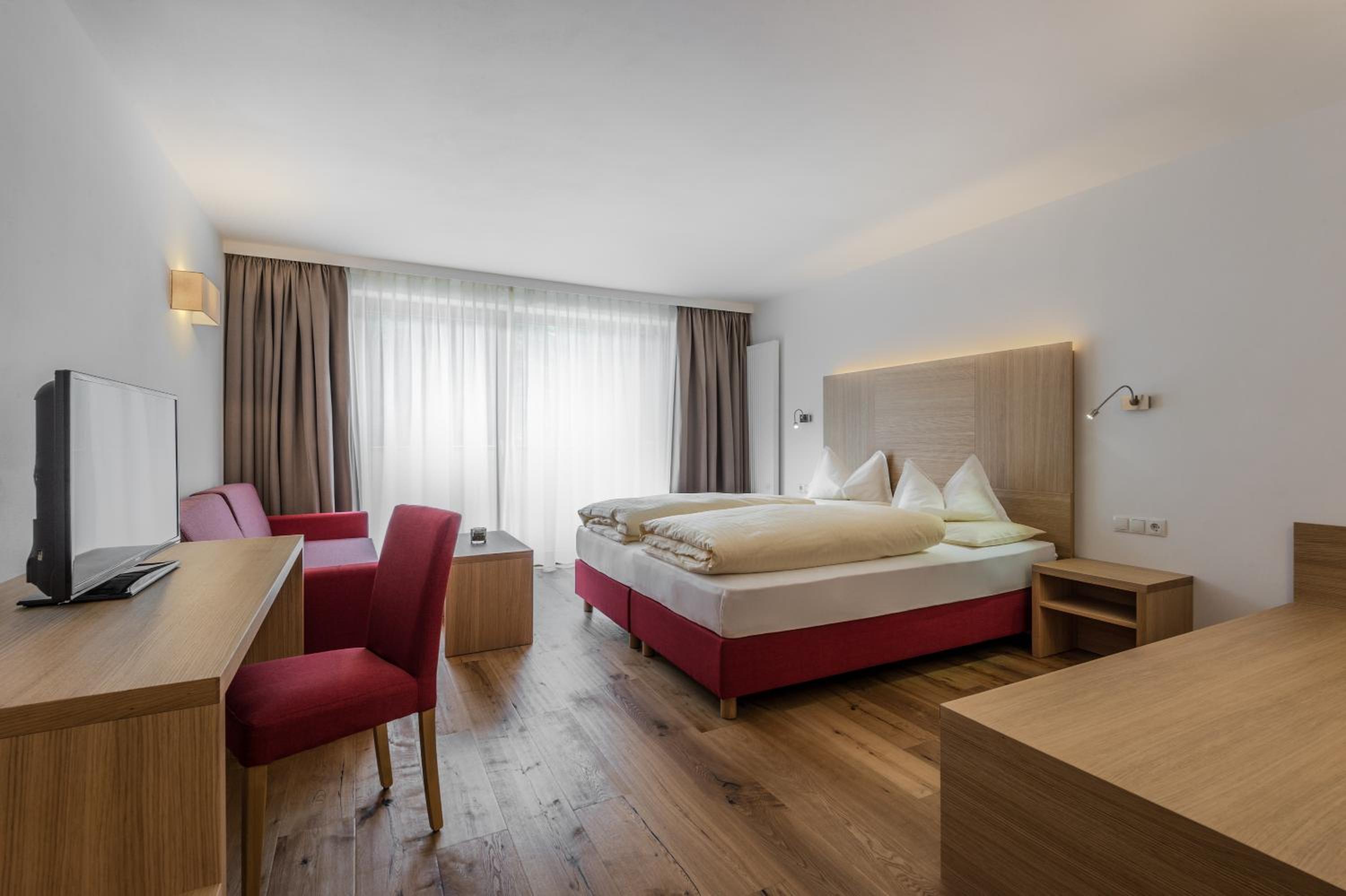 Triple Room with Mountain View
