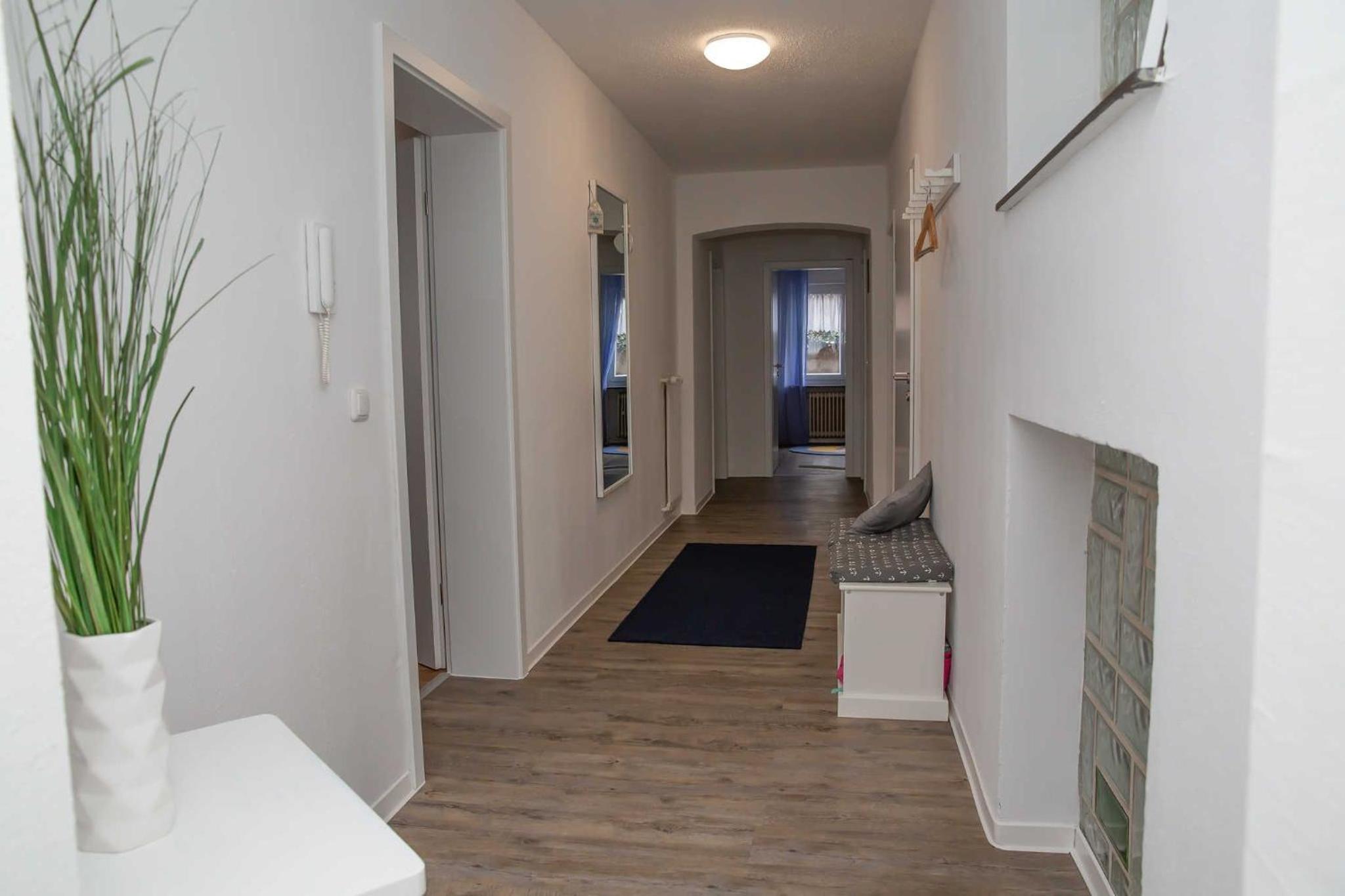 Three-Bedroom Apartment with Terrace photo 3