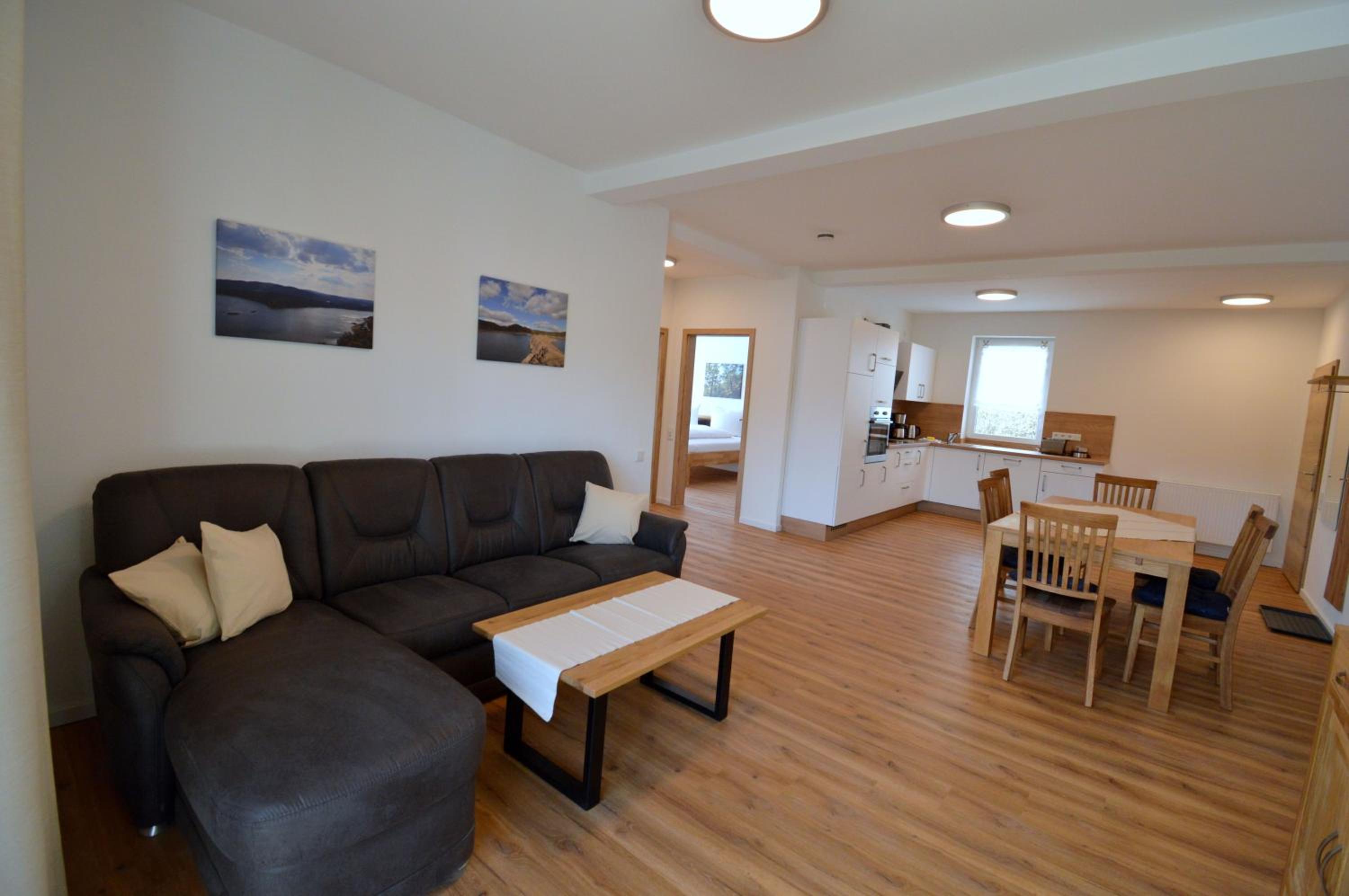 Two-Bedroom Apartment with Balcony photo 1