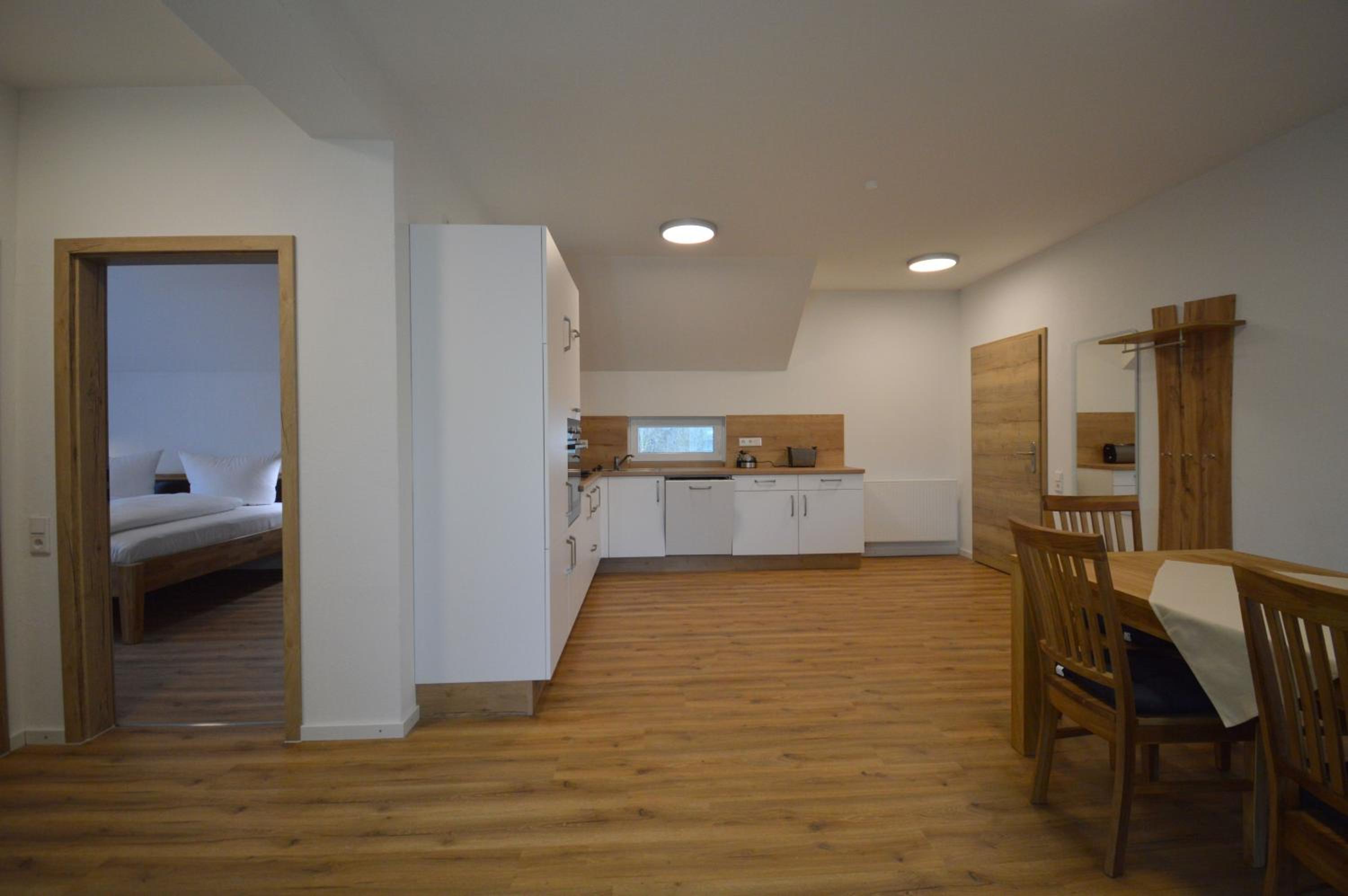 Two-Bedroom Apartment with Shower  photo 3