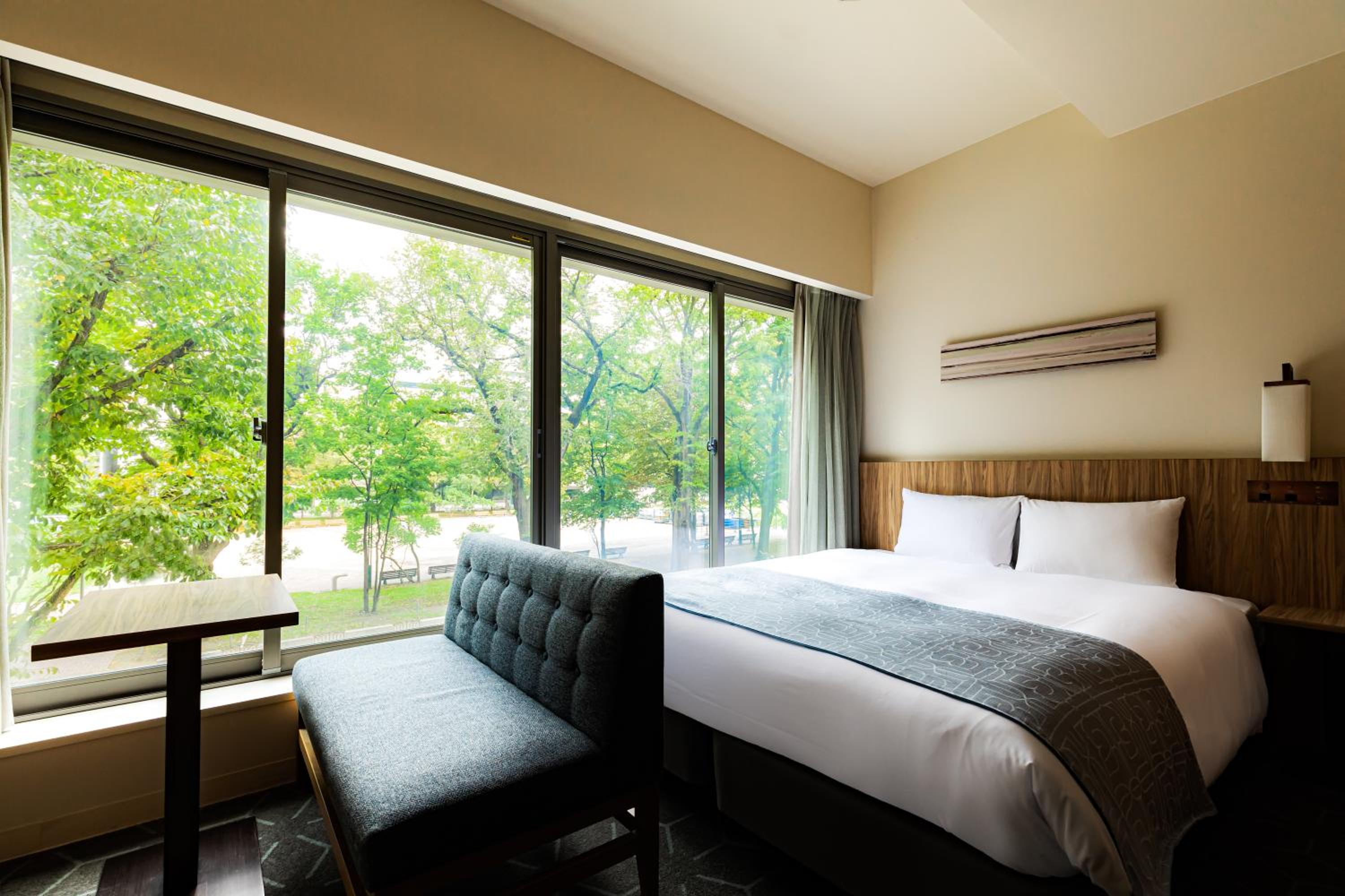 Renovated Double Room with Park View - Non-Smoking