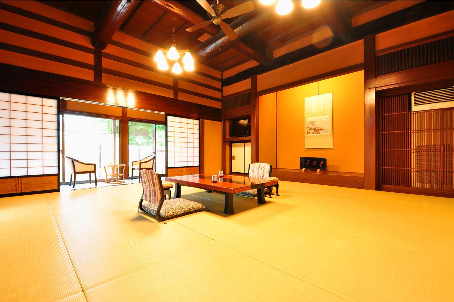 Japanese-Style Room with Hot Spring Bath (18 Tatami)【竹亭】	 photo 2