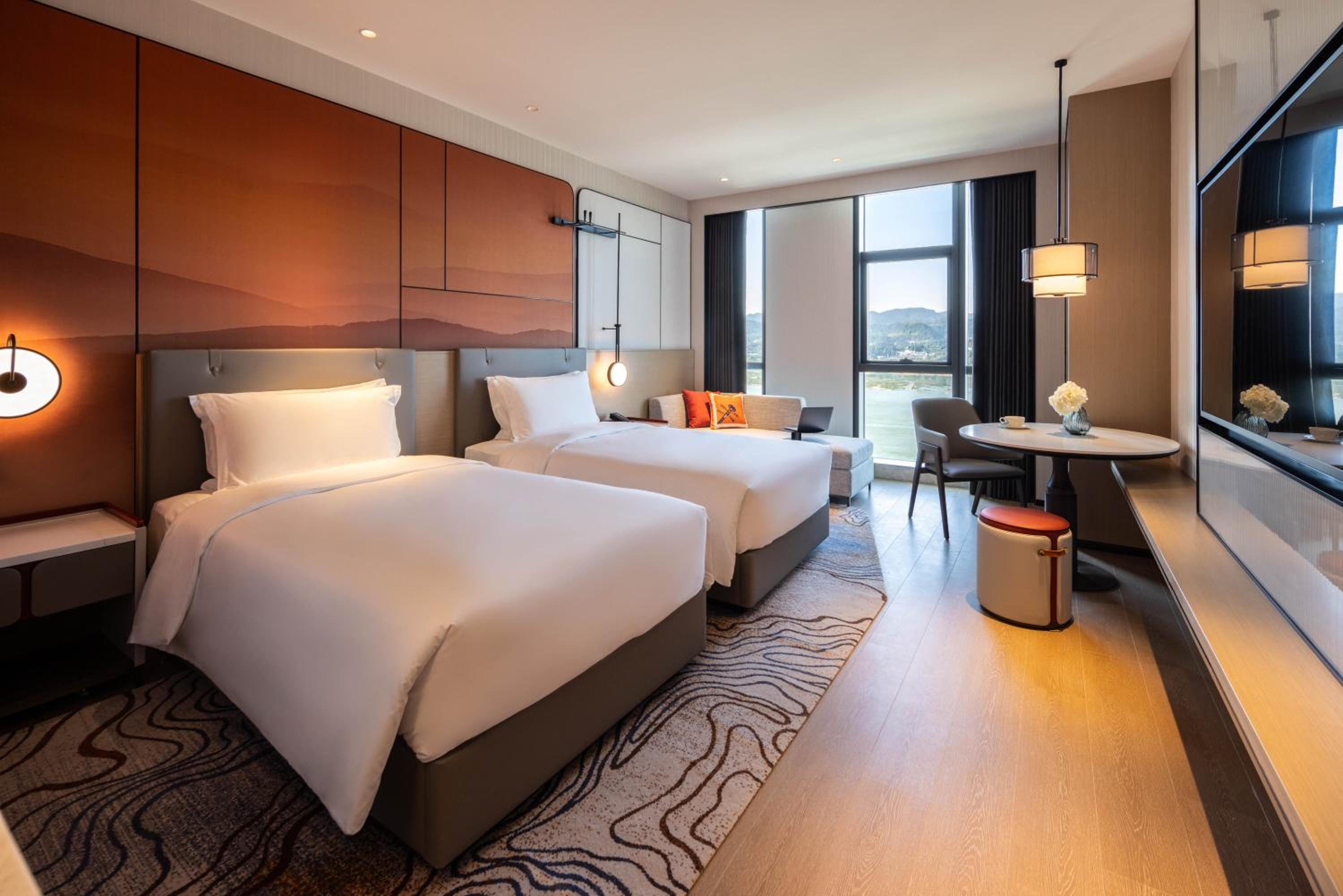 Deluxe Twin Room with River View photo 2