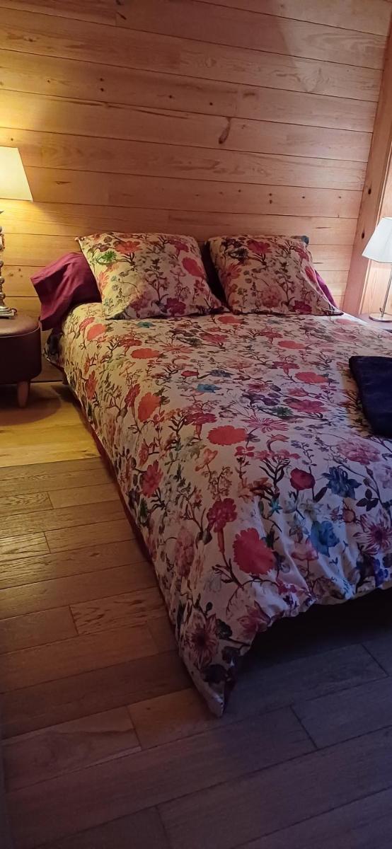 One-Bedroom Apartment (2 Adults) - Photo 8
