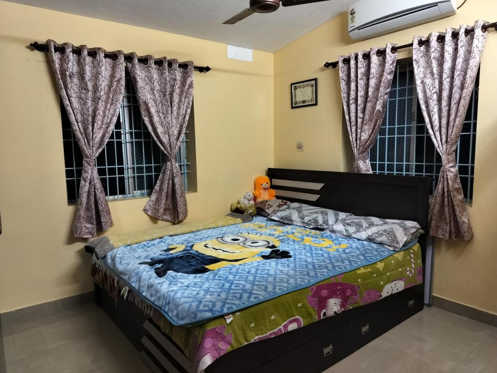 Two-Bedroom House photo 1