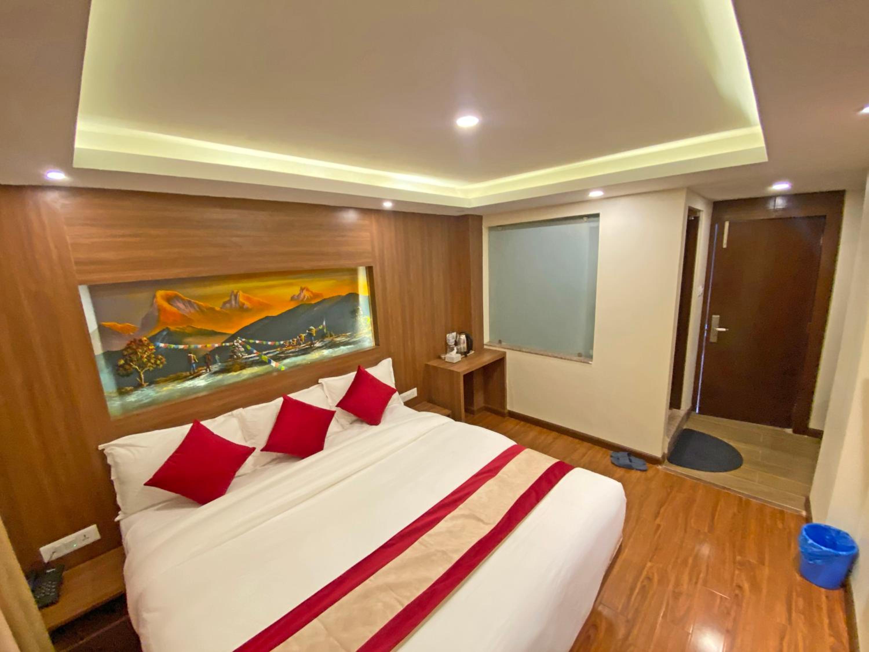 Deluxe Double Room - Photo 22