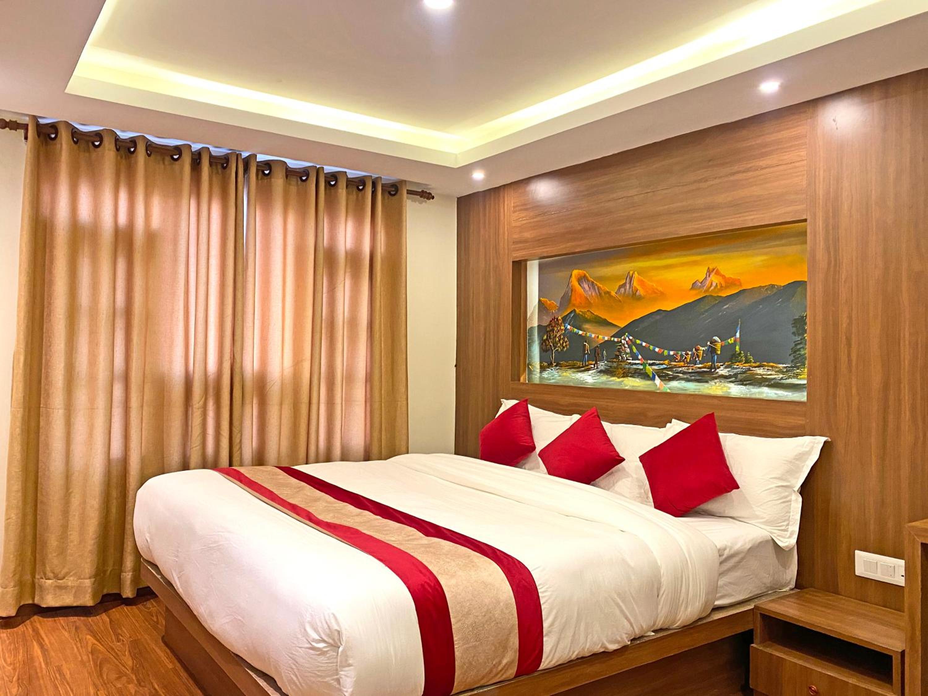 Deluxe Double Room - Photo 20