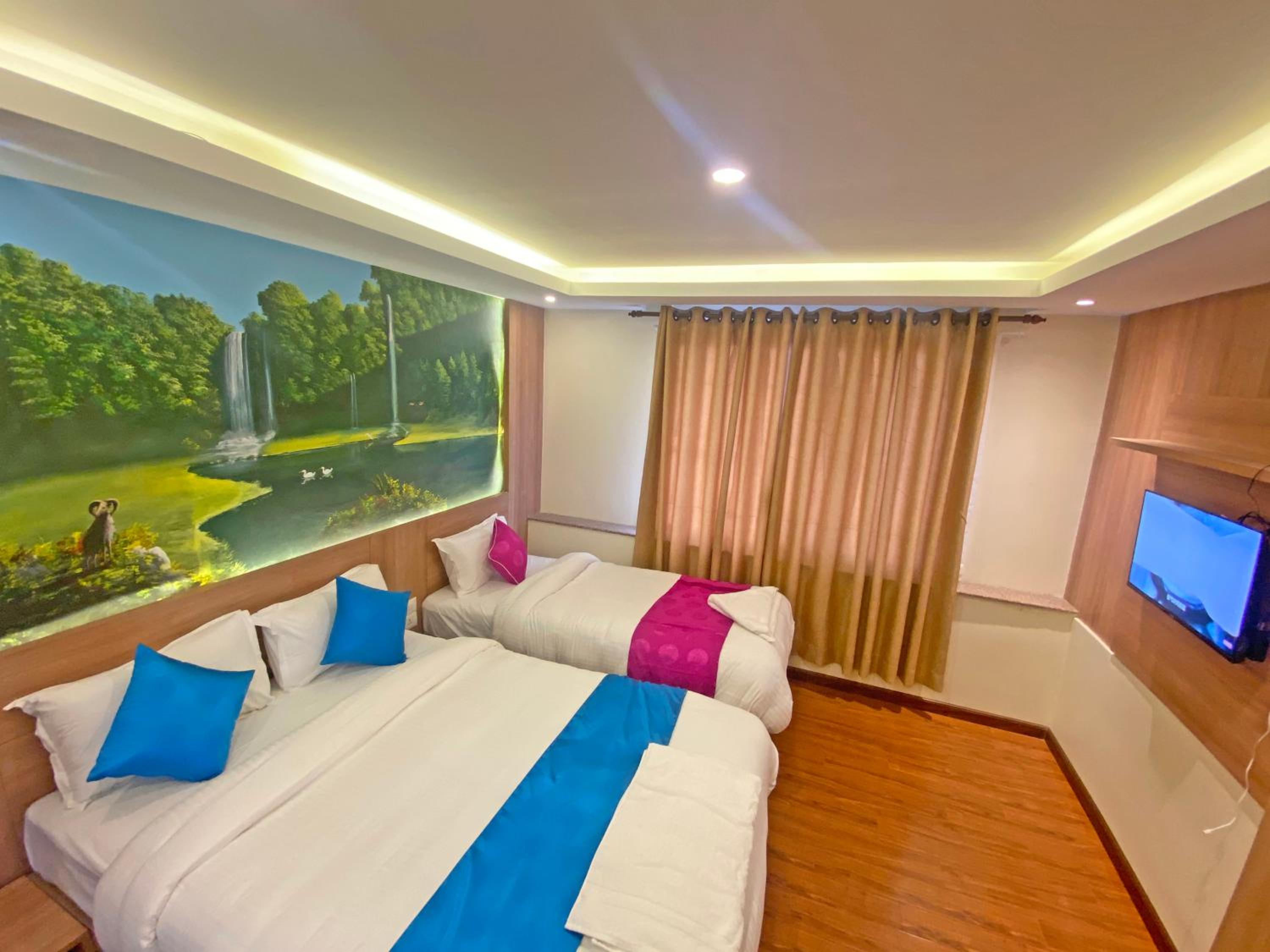Deluxe Double or Twin Room - Photo 36