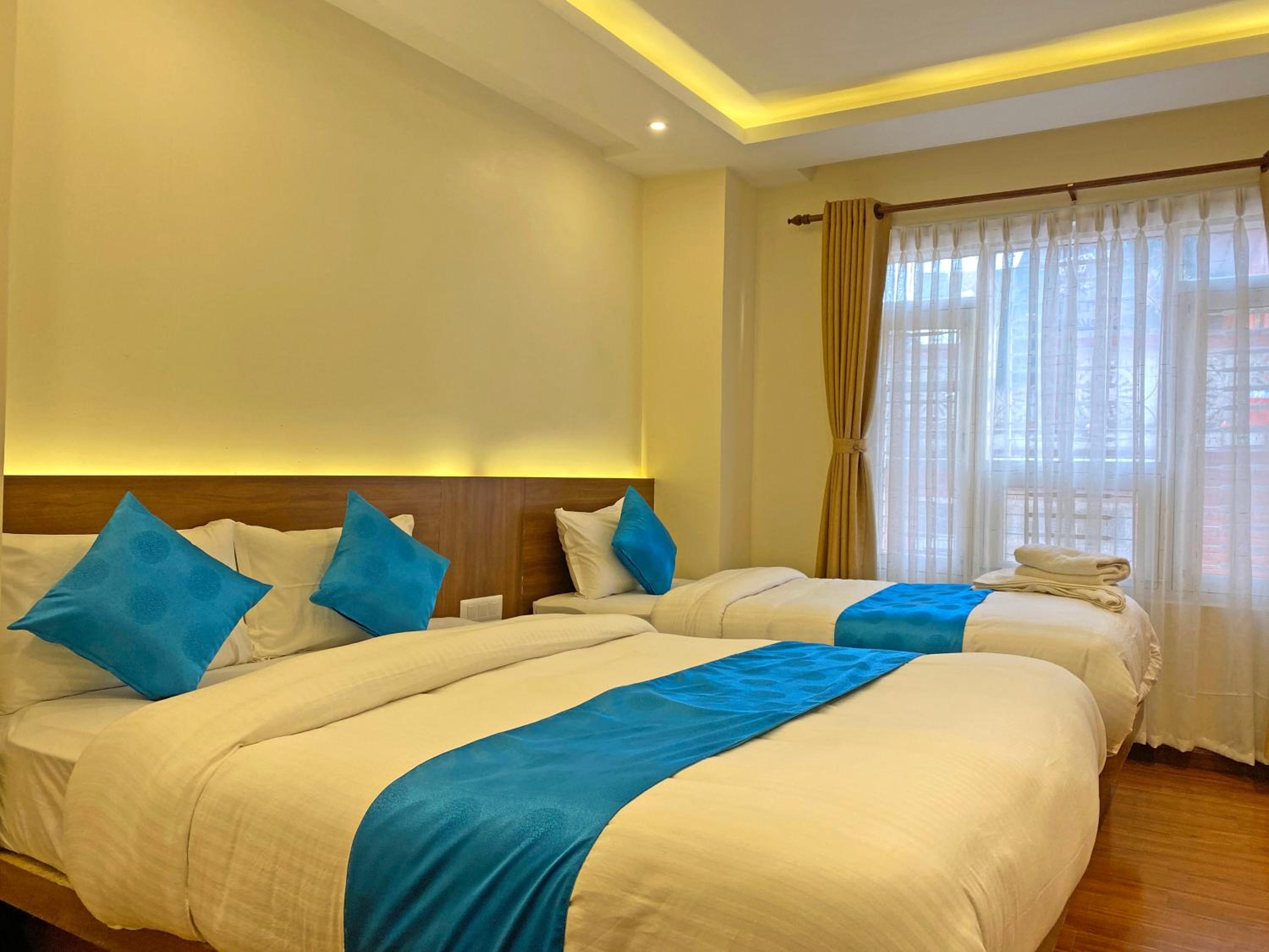 Deluxe Double or Twin Room - Photo 37