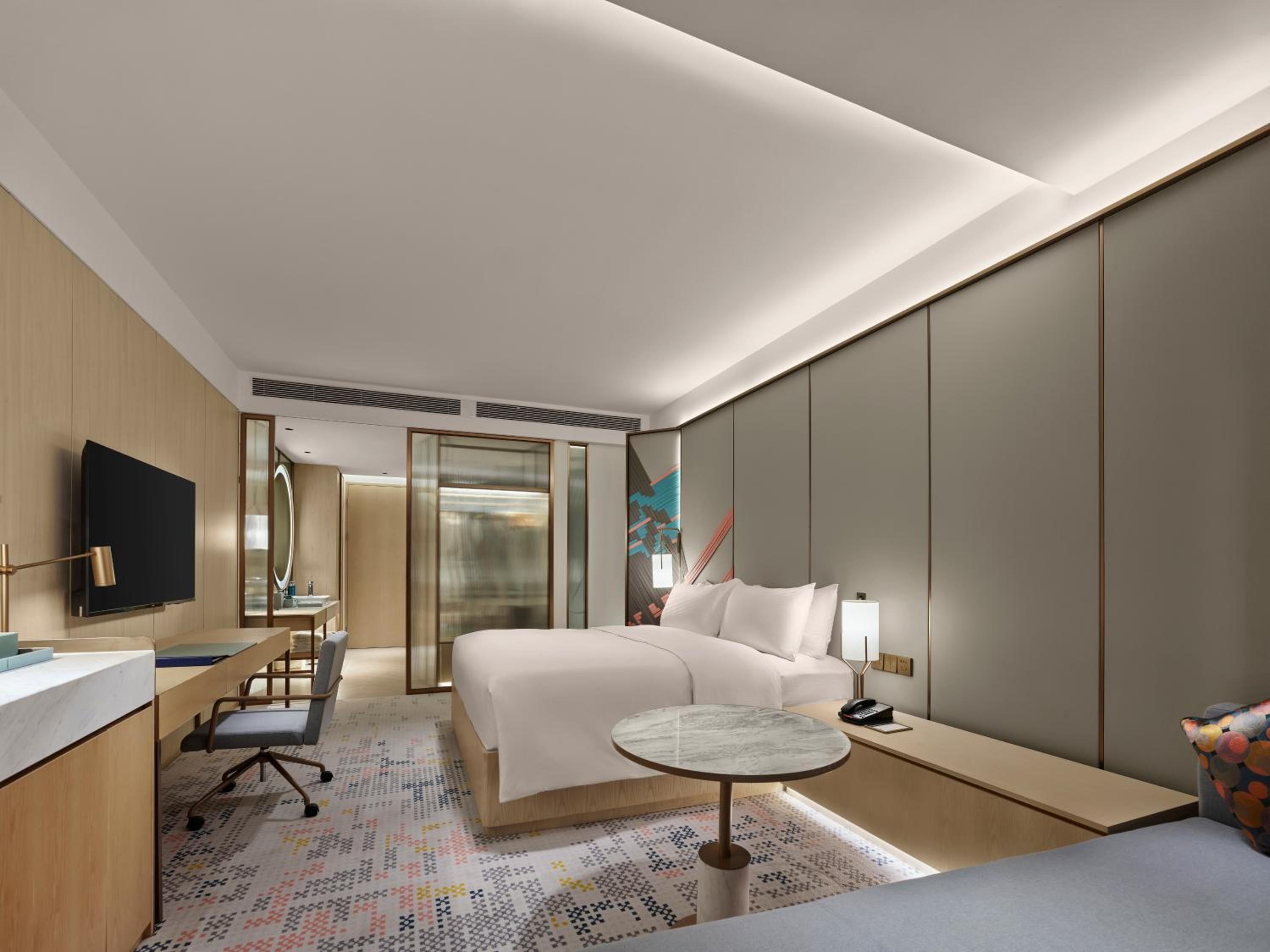 Superior King Room - Photo 4