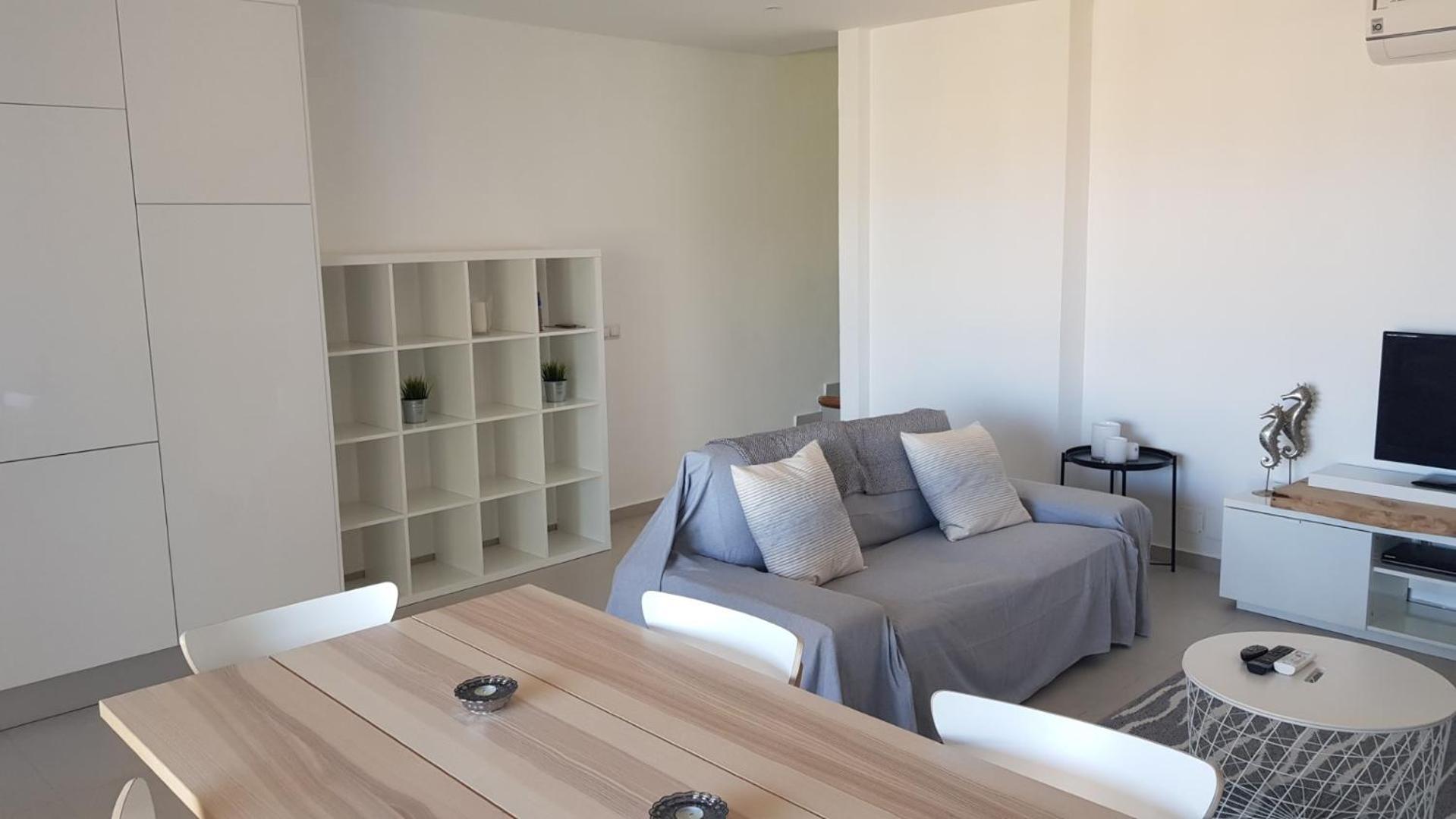 Apartamento con Terraza