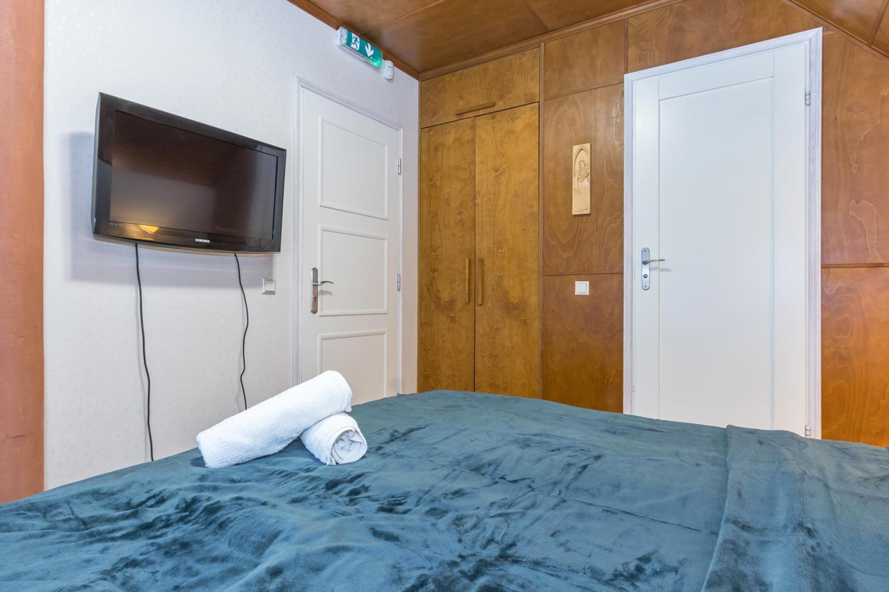 Double or Twin Room photo 2