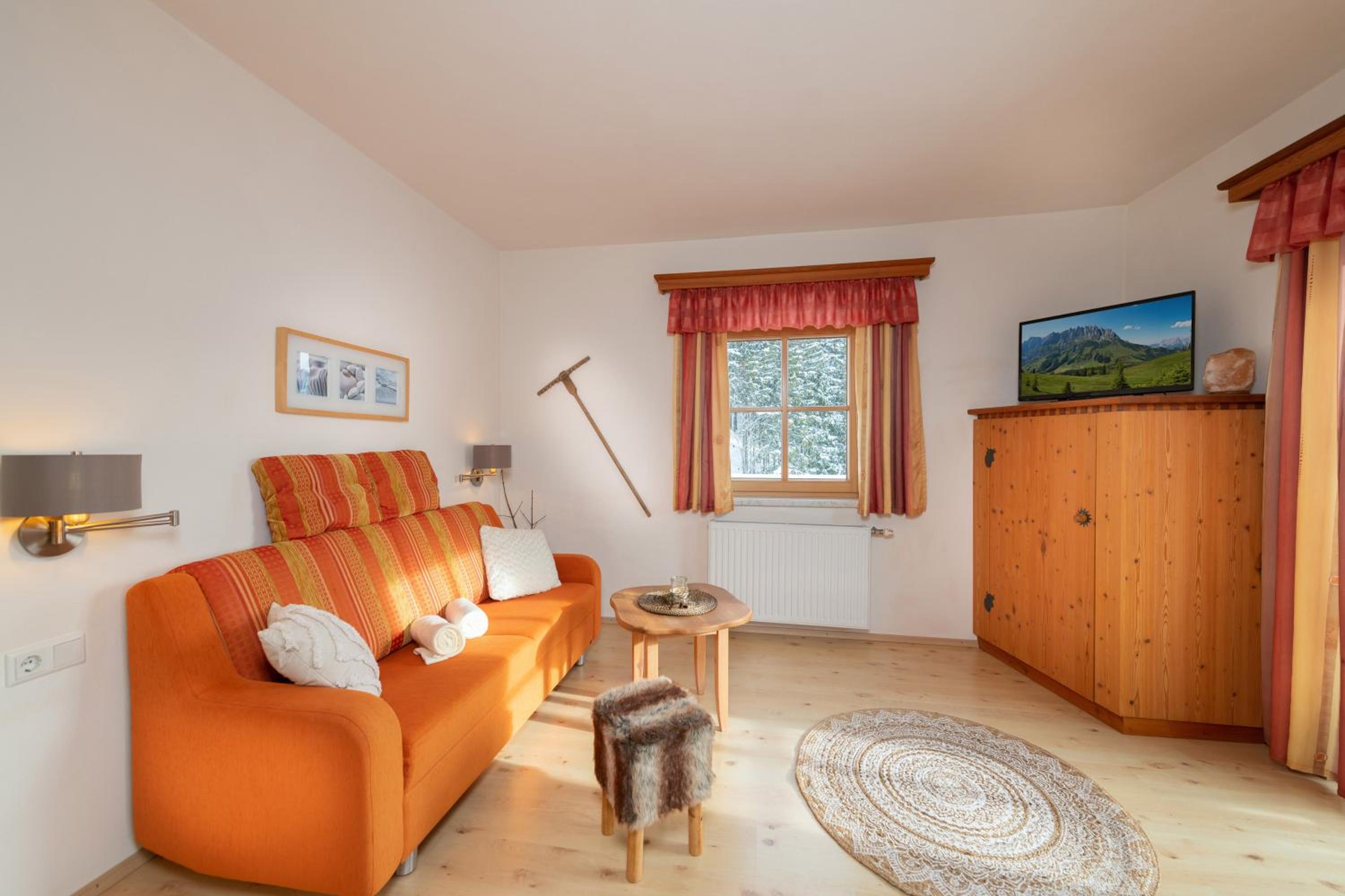 Studio Apartment photo 1