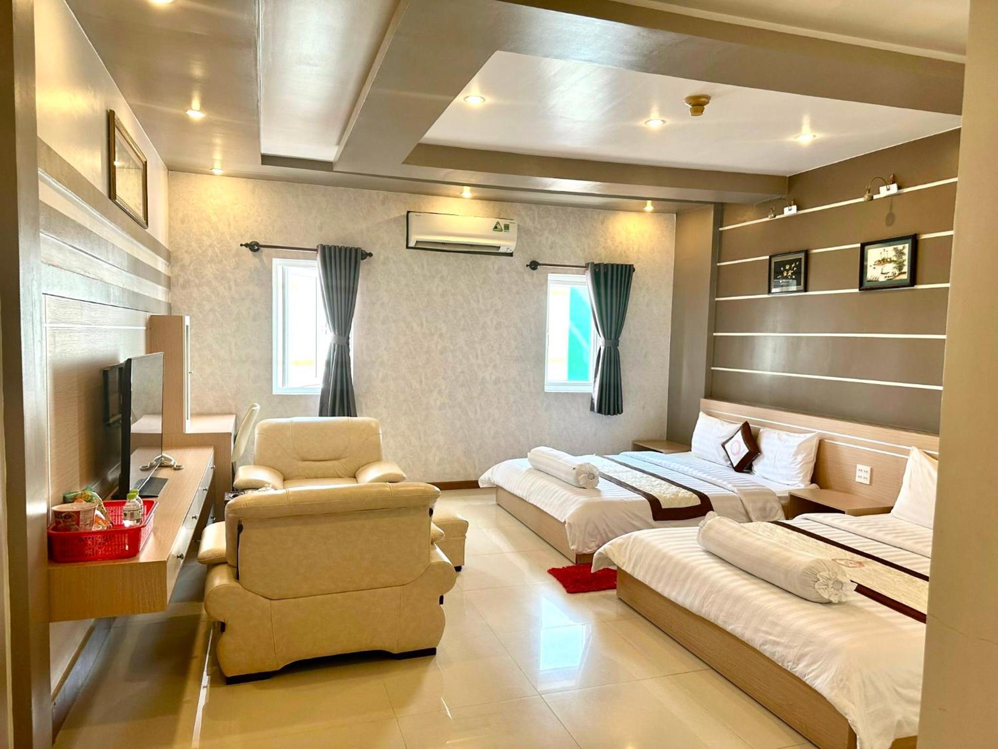 Quadruple Room - Photo 2