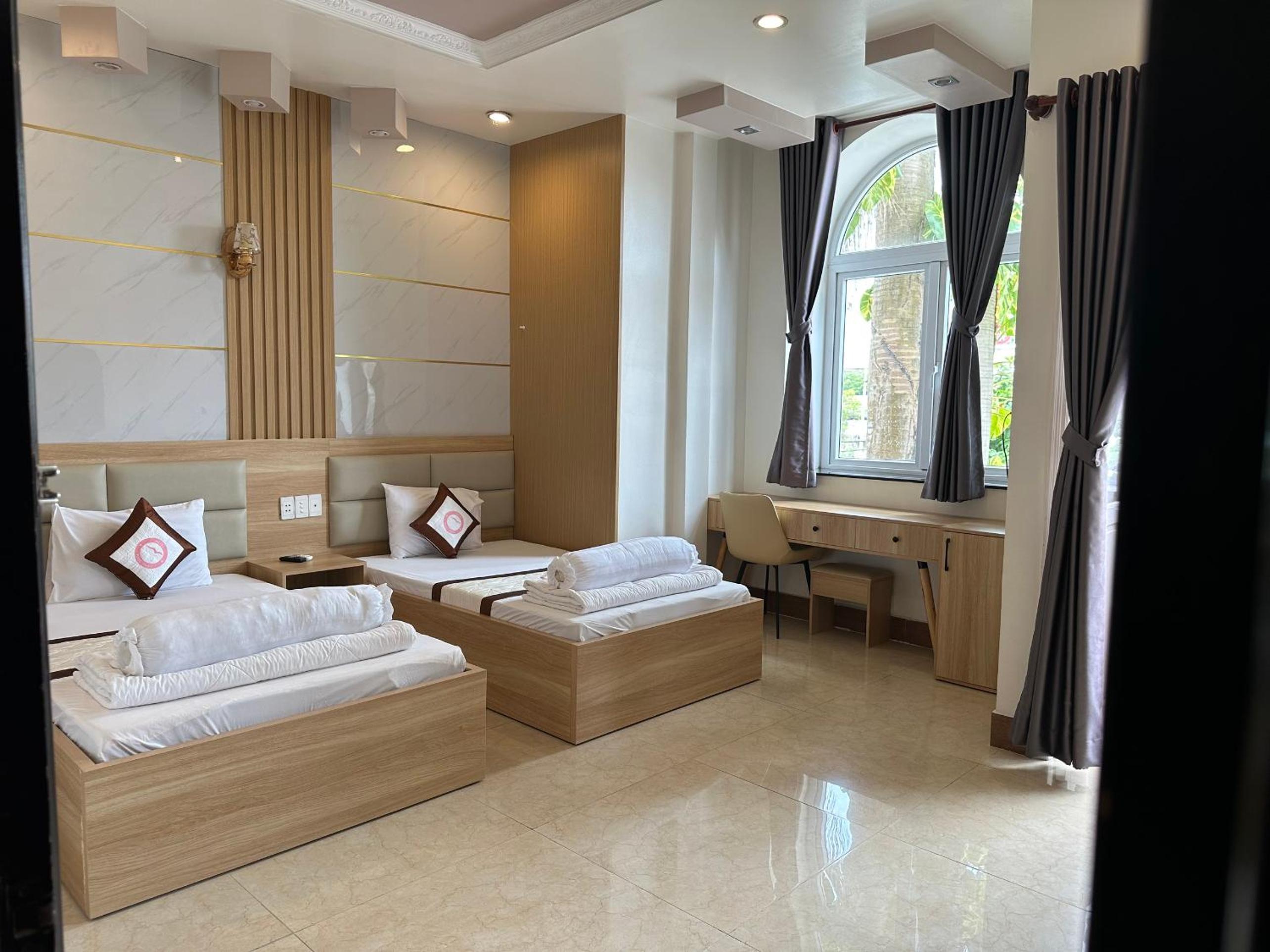 Twin Room - Photo 5