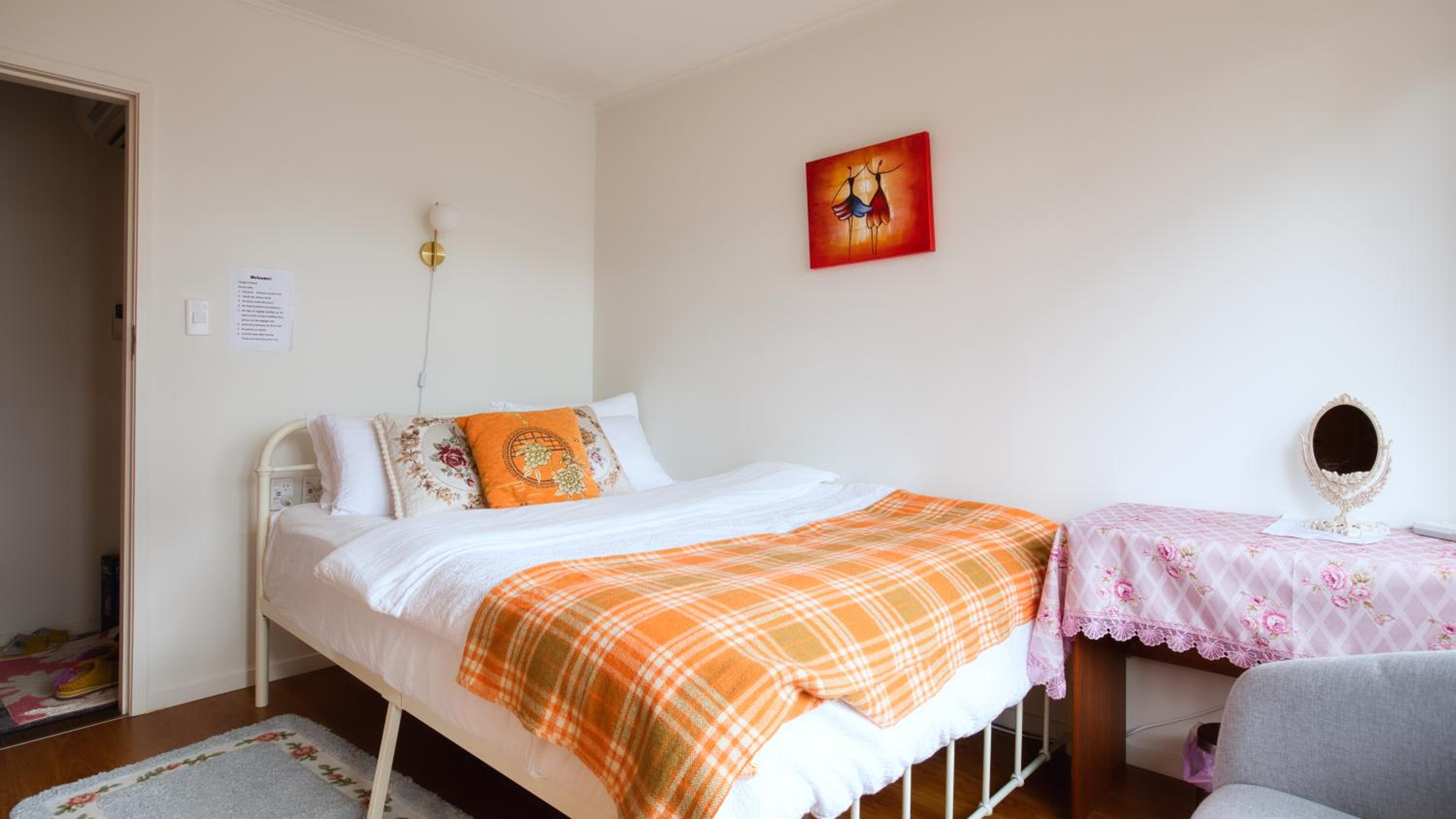 Queen Room