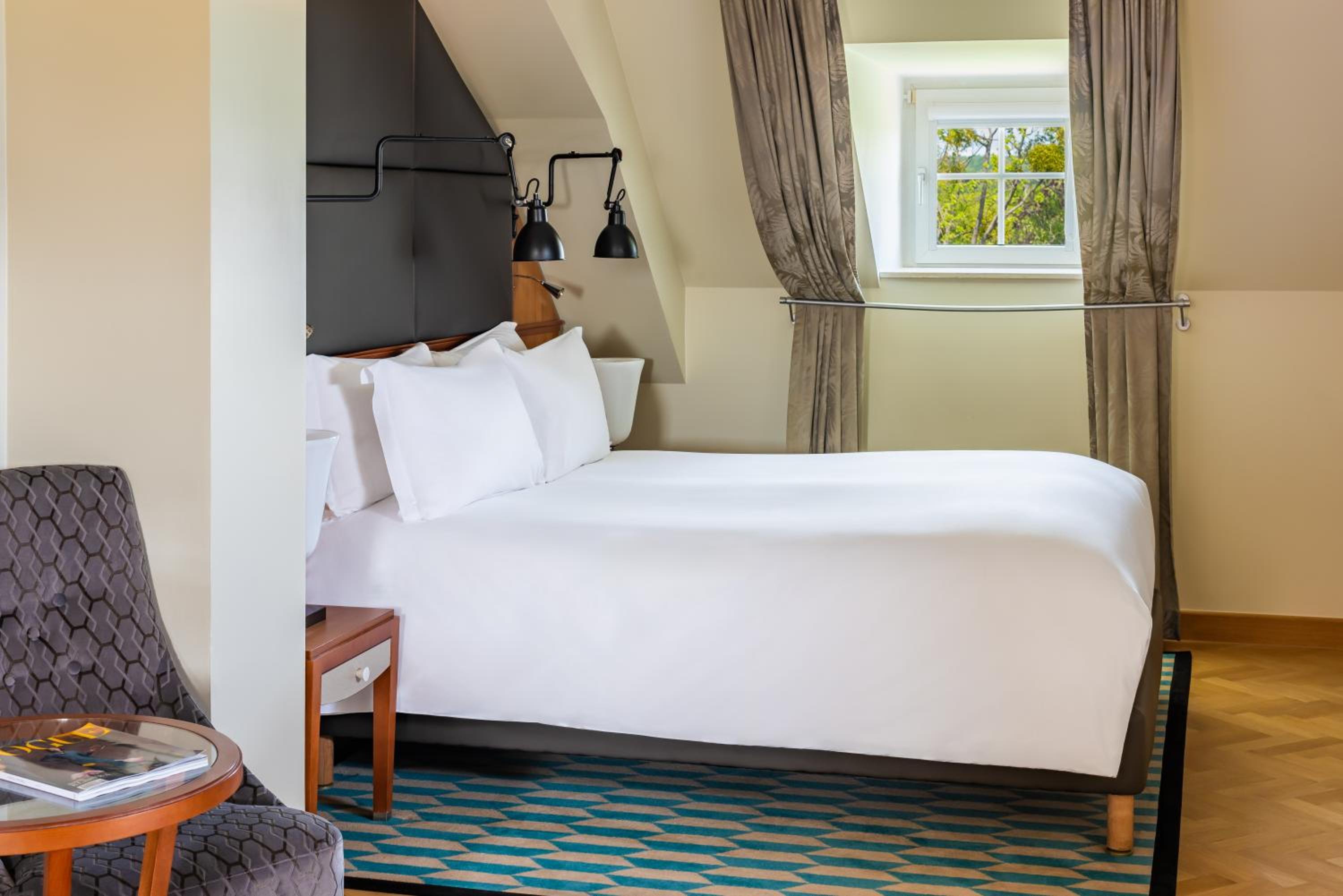 Attic Double Room - Sea Side