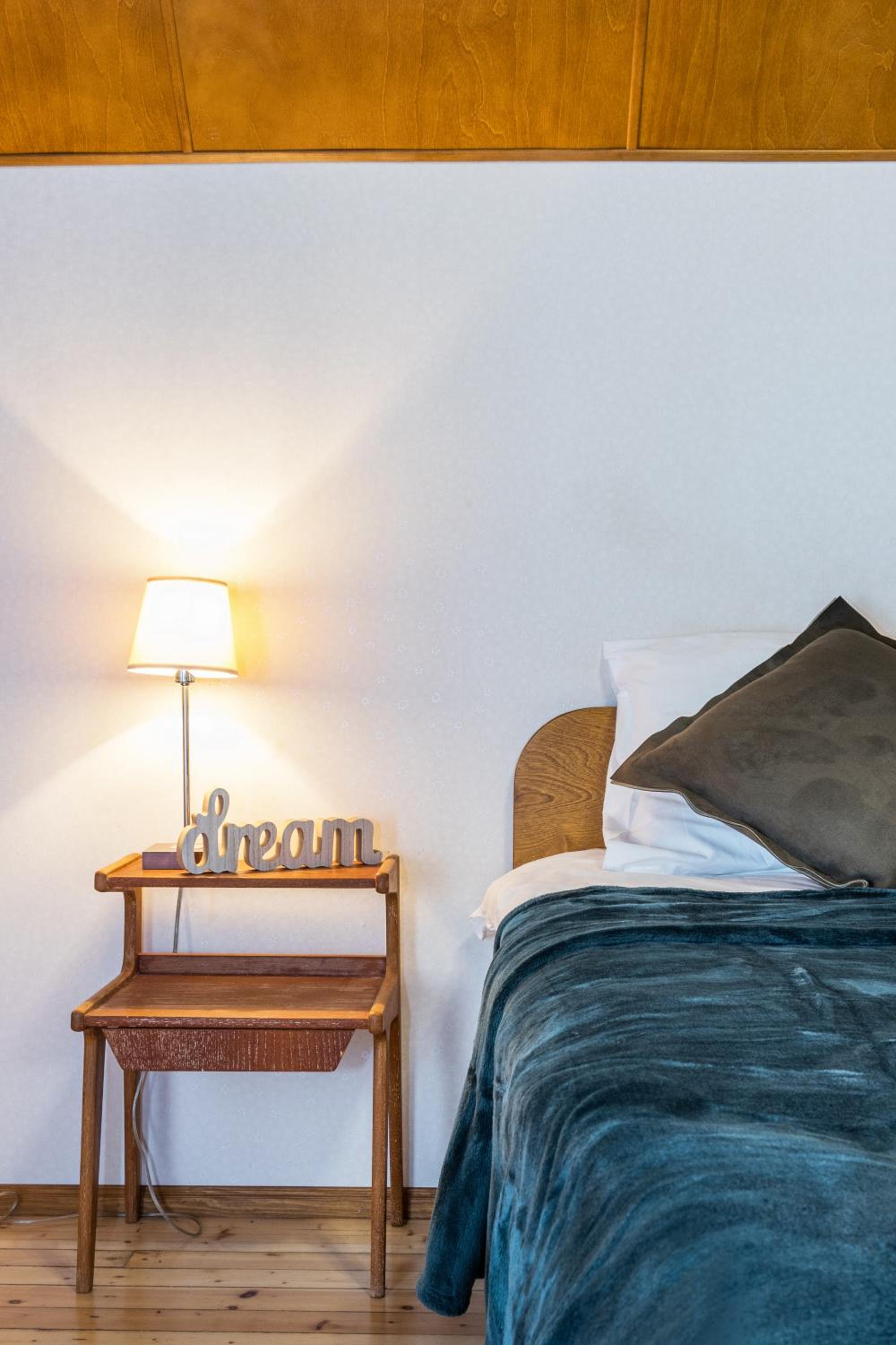 Deluxe Double Room with Balcony photo 1