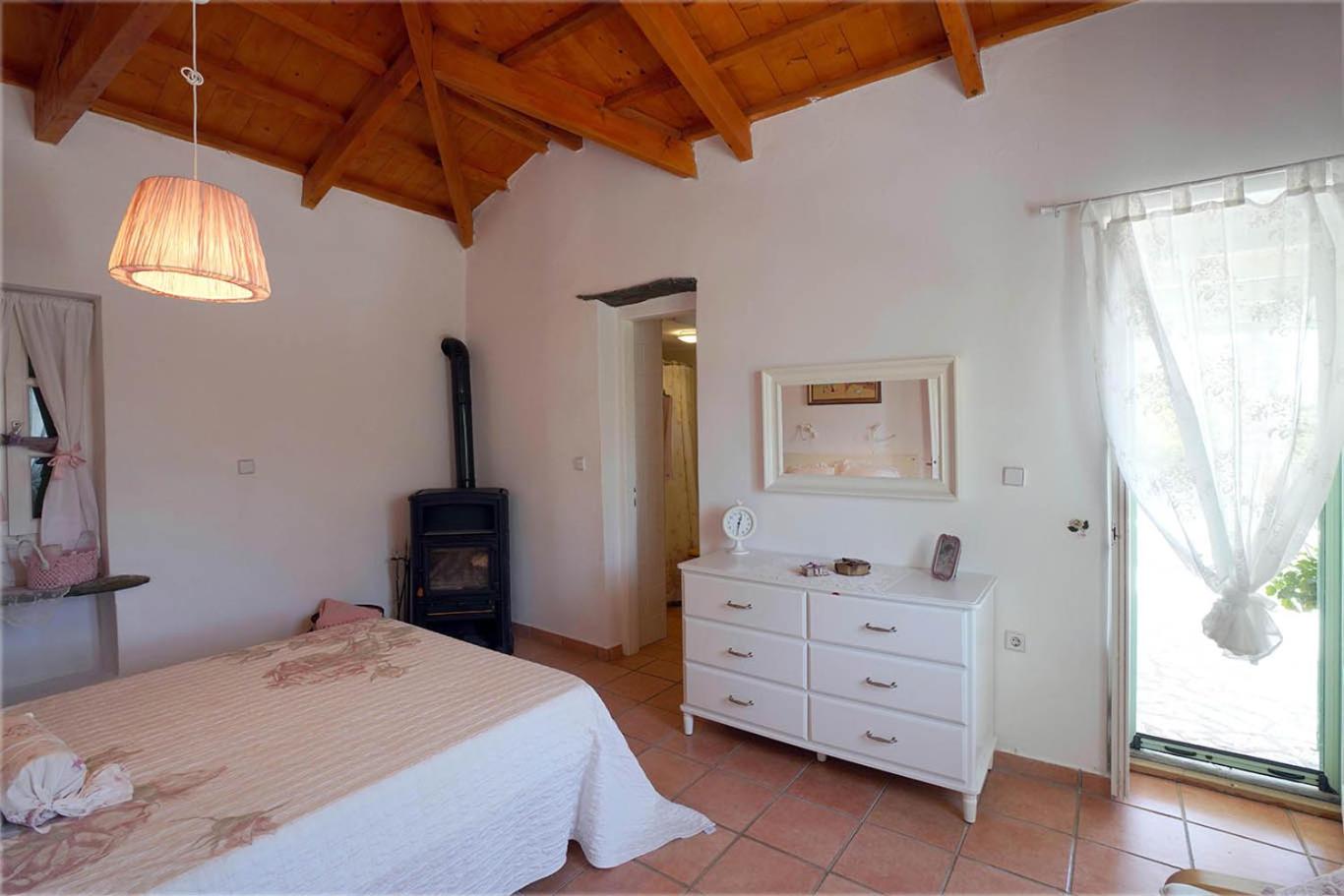 Two-Bedroom House photo 2