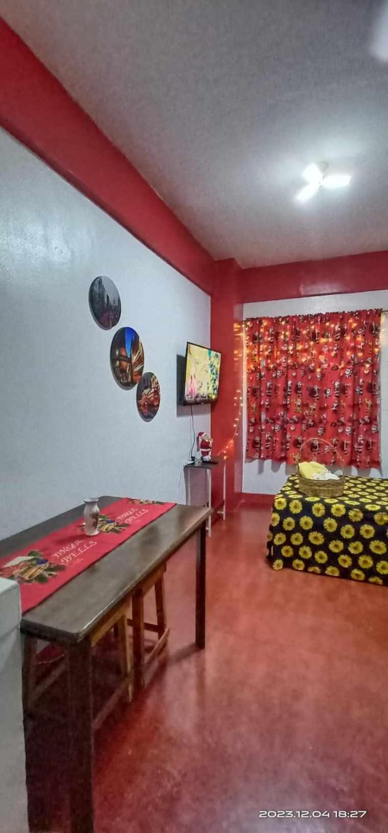 One-Bedroom Apartment - Photo 18