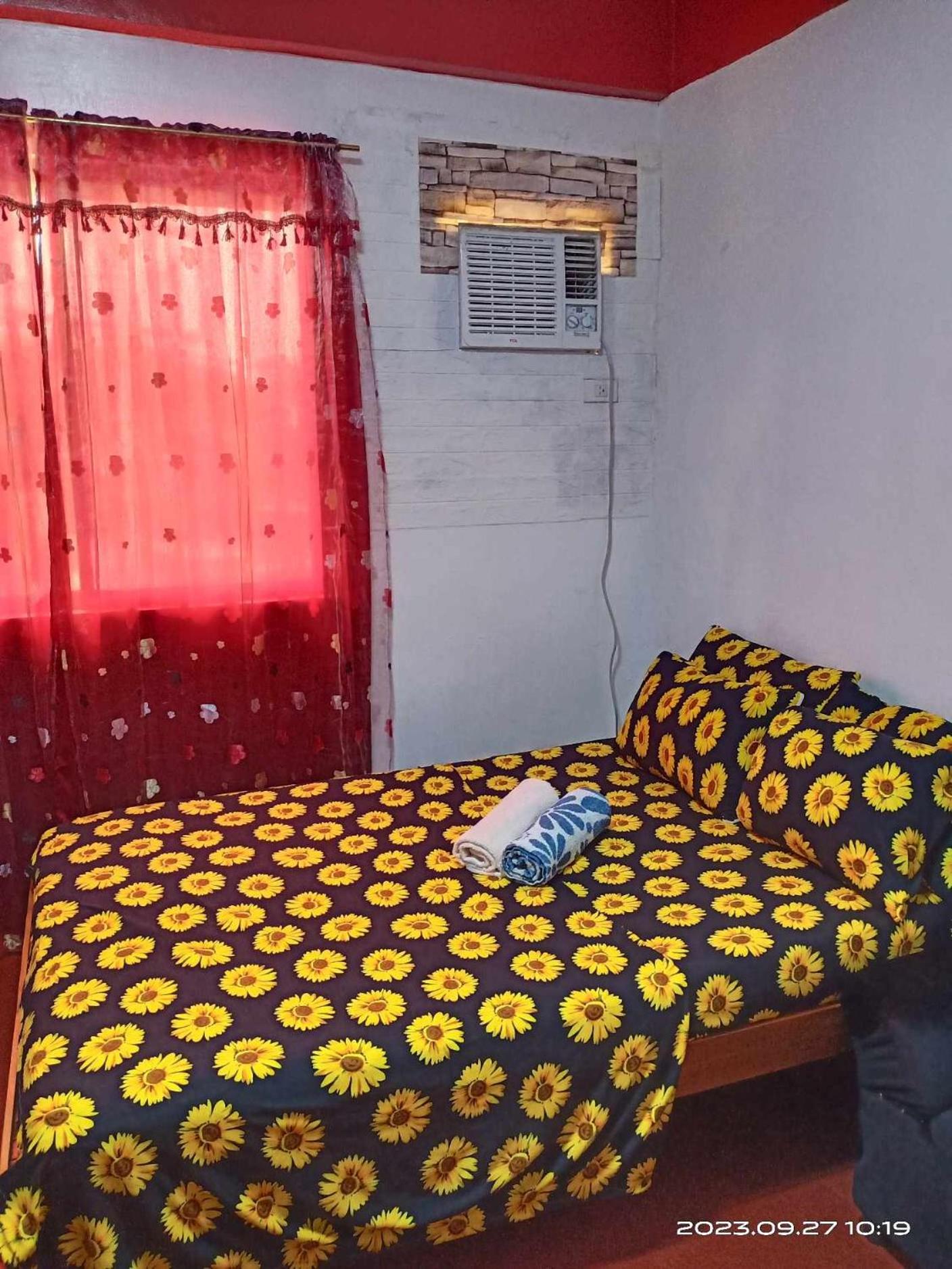 One-Bedroom Apartment - Photo 23